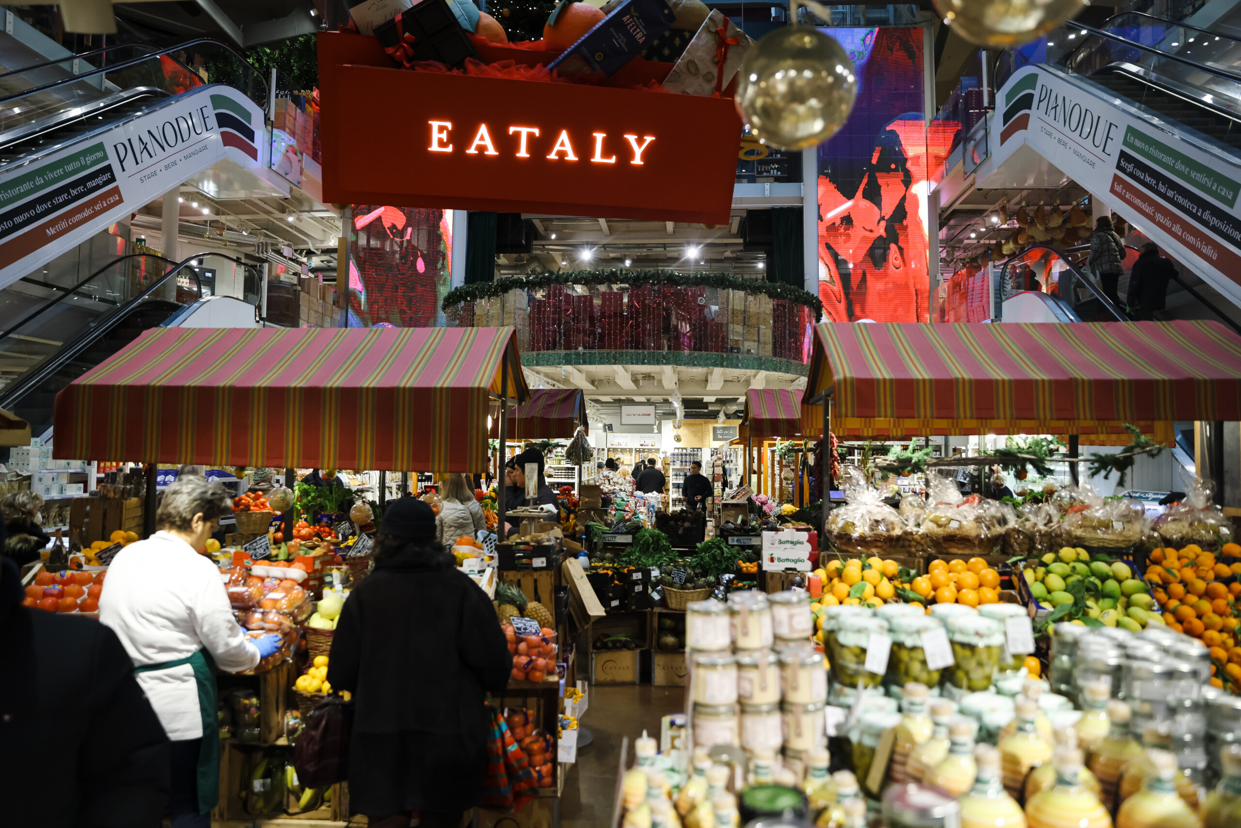 noel confesercenti 33 milliards depenses entre la veille et le dejeuner de noel scaled