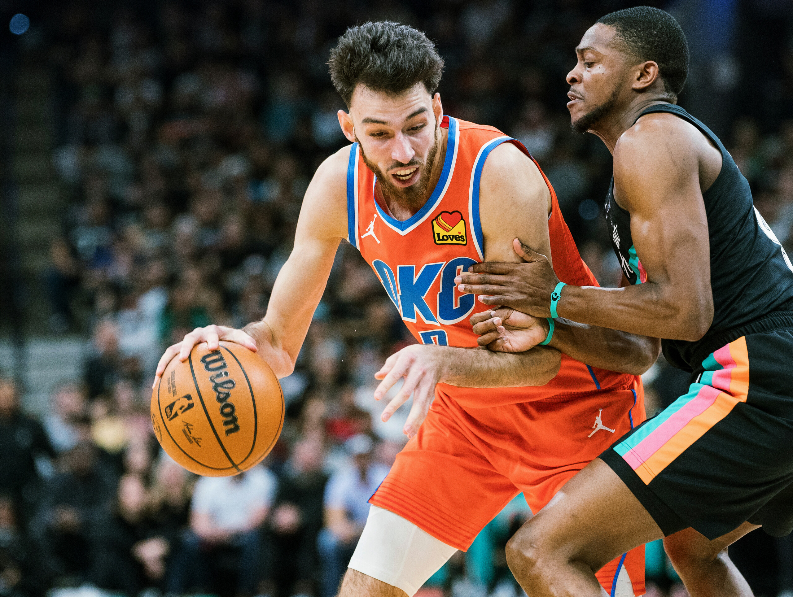 NBA : San Antonio bat à nouveau Oklahoma, victoires pour les Knicks et les Warriors 1 nba san antonio bat a nouveau oklahoma victoires pour les knicks et les warriors scaled