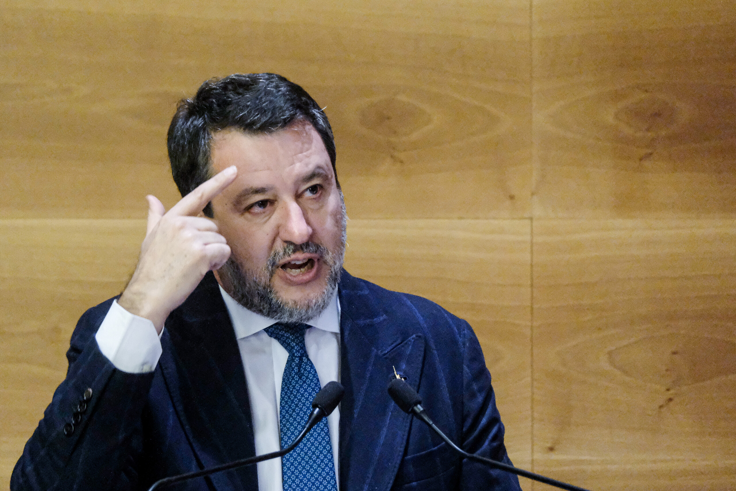 Venezuela, Salvini : « La libération de Trentini et Burlò est une excellente nouvelle ». 1 venezuela salvini la liberation de trentini et burlo est une excellente nouvelle scaled