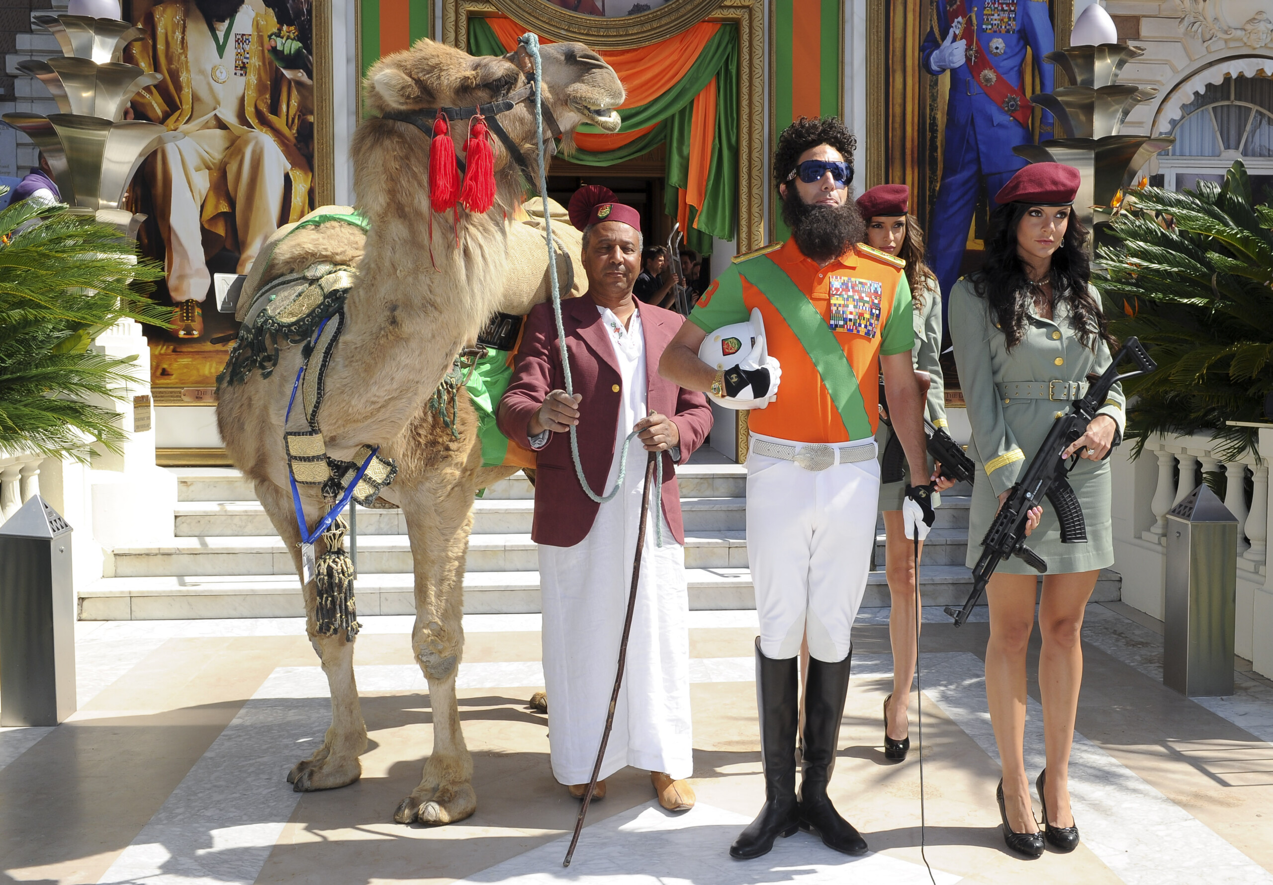 crans montana jessica moretti posait lors de la presentation du film de sacha baron cohen a cannes scaled