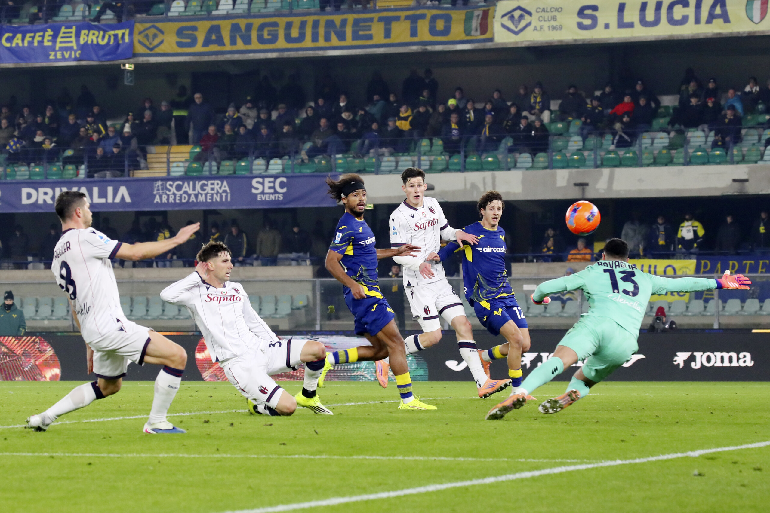 Série A, Vérone-Bologne 2-3 après une remontée 1 serie a verone bologne 2 3 apres une remontee scaled
