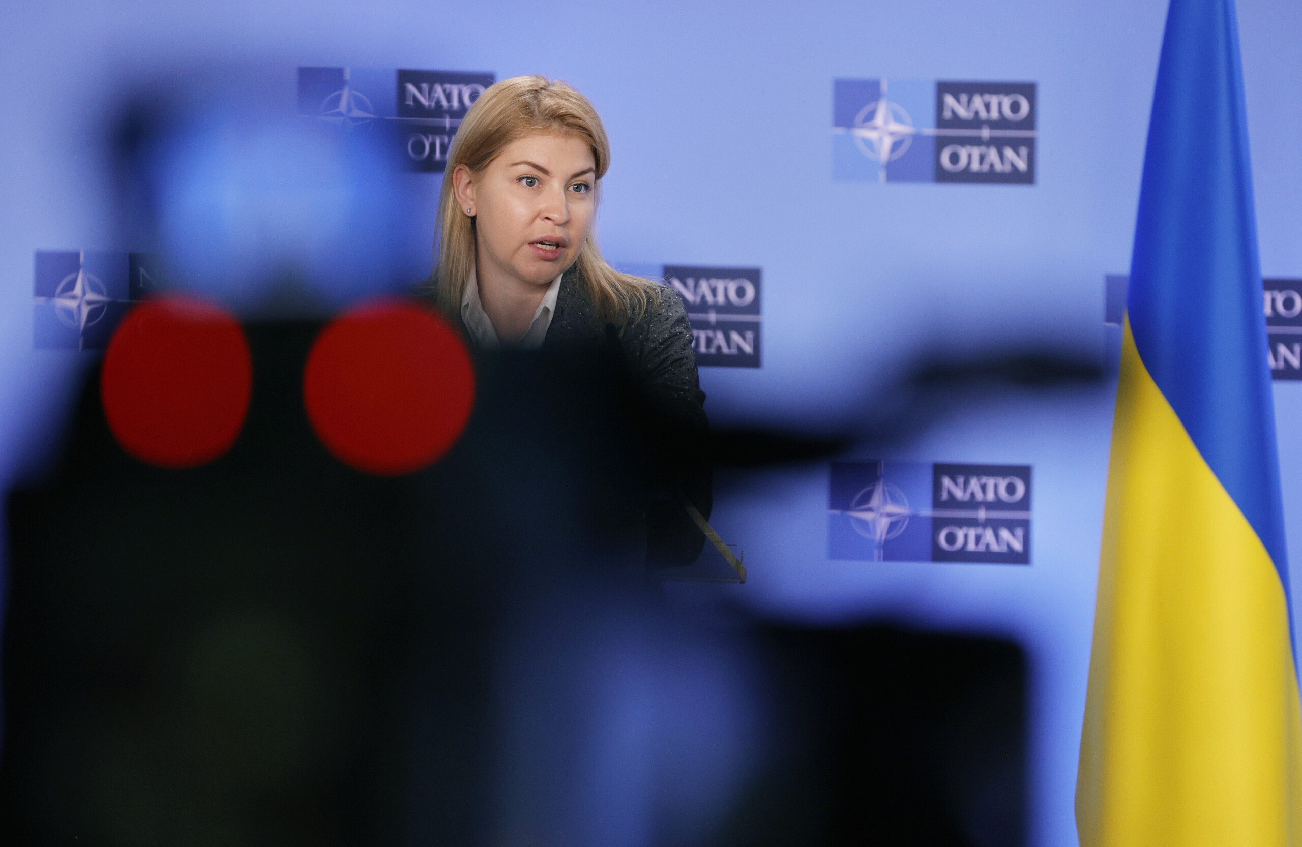 ukraine ambassadrice de kiev aux etats unis nouvelle serie de negociations demain a miami scaled