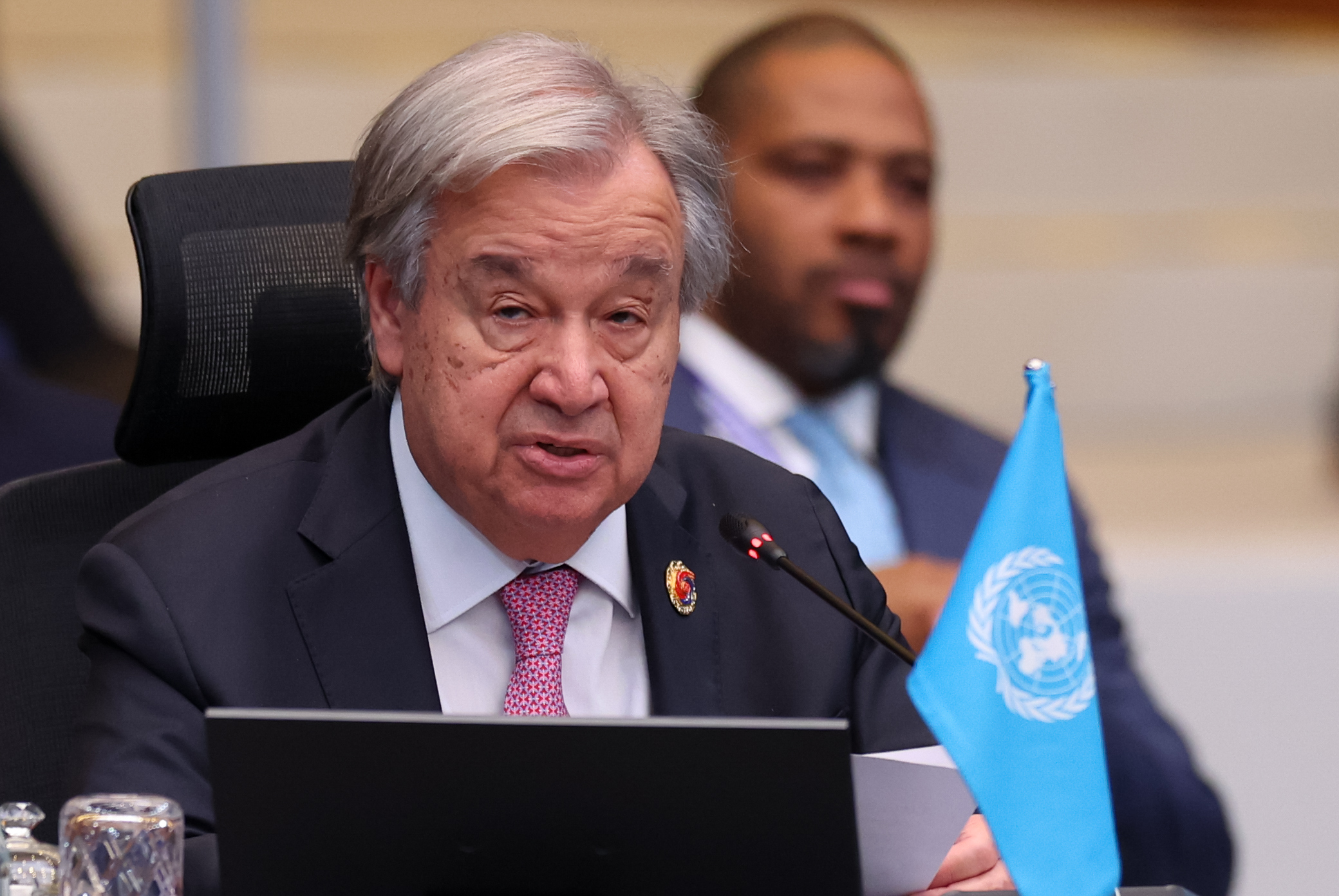 onu guterres les dirigeants qui enfreignent le droit international compromettent lordre mondial