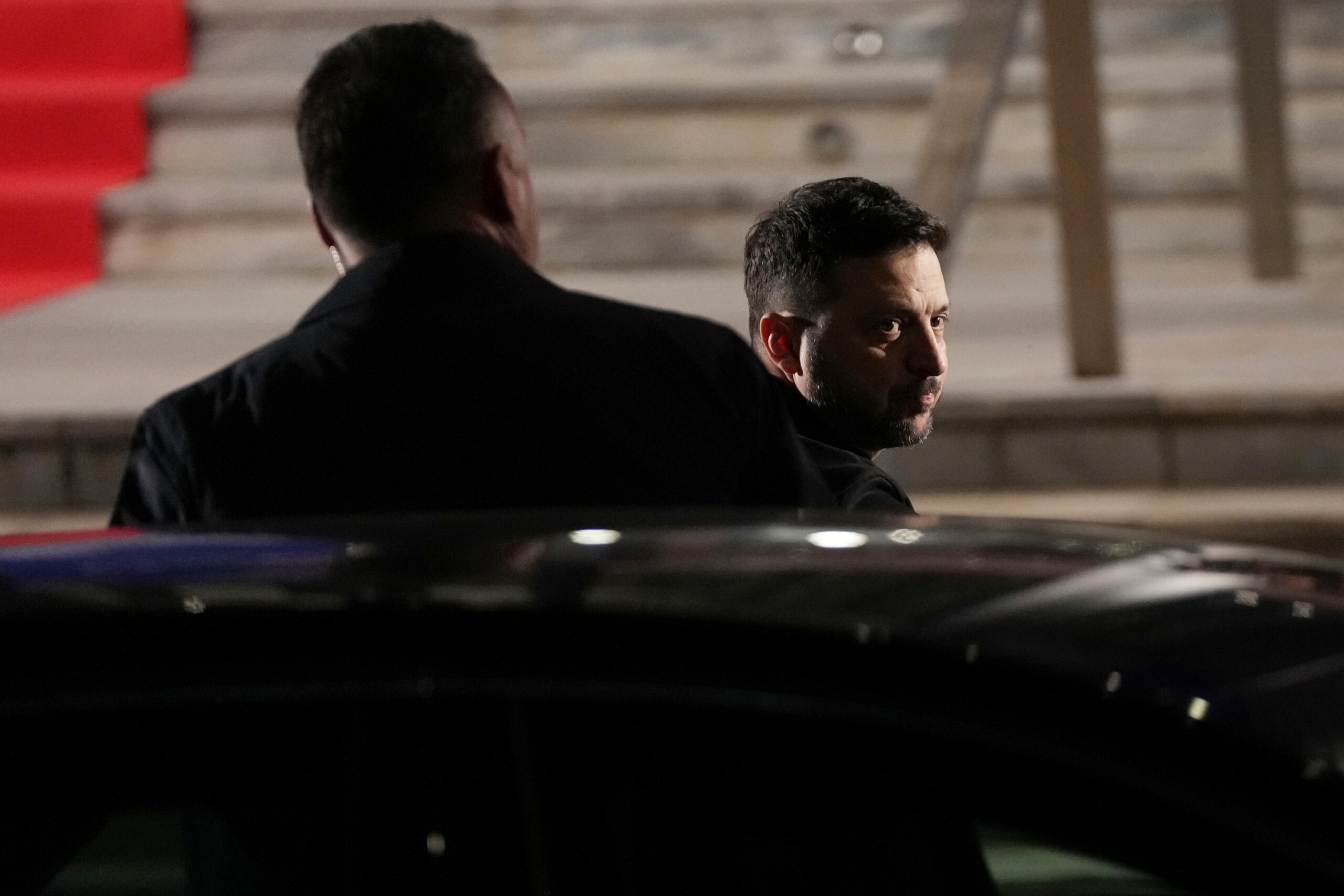 ukraine zelensky demain reunion trilaterale etats unis kiev russie aux emirats scaled