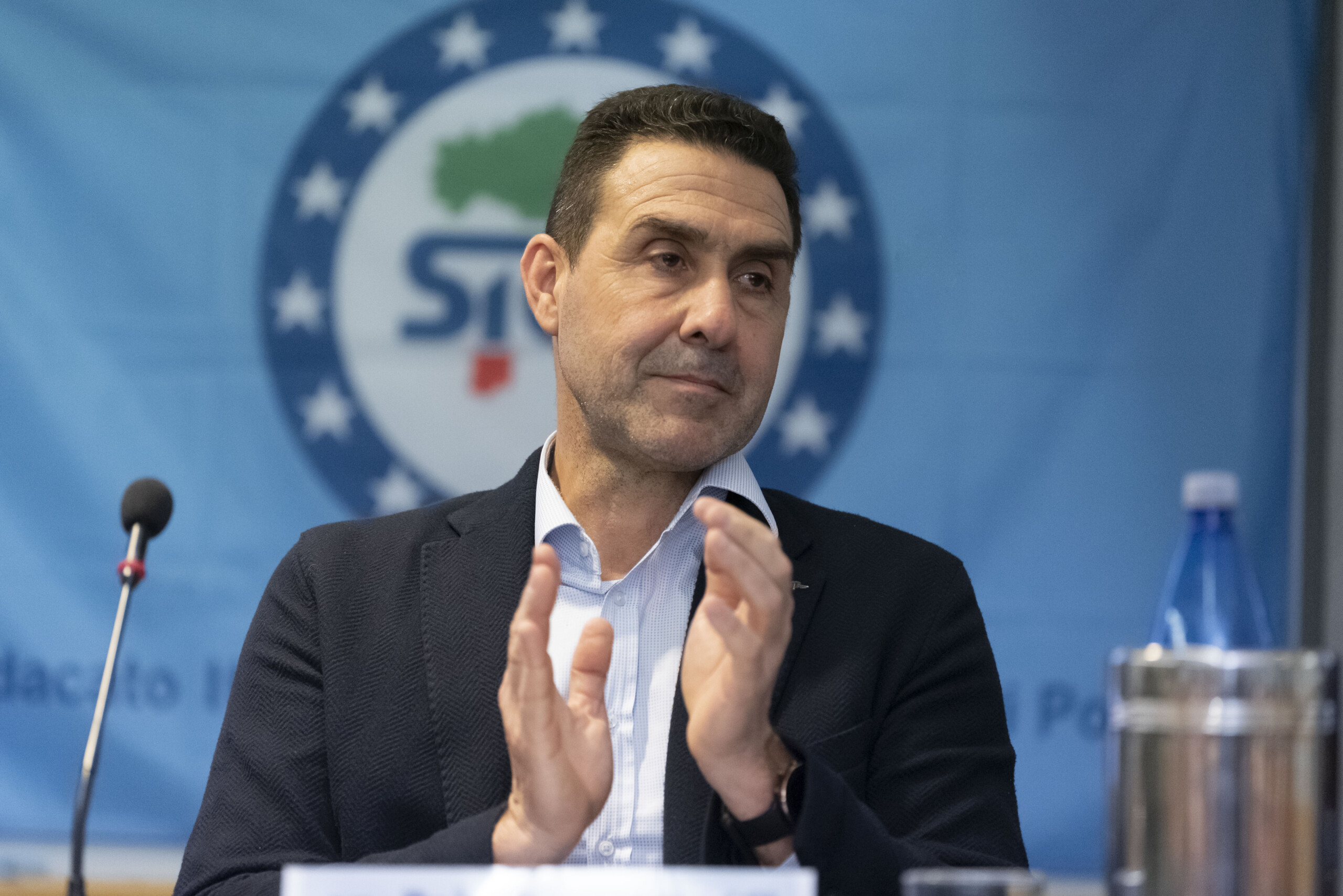 Ukraine, Vannacci : « Zelensky ne veut que des milliards et des armes » 1 ukraine vannacci zelensky ne veut que des milliards et des armes scaled