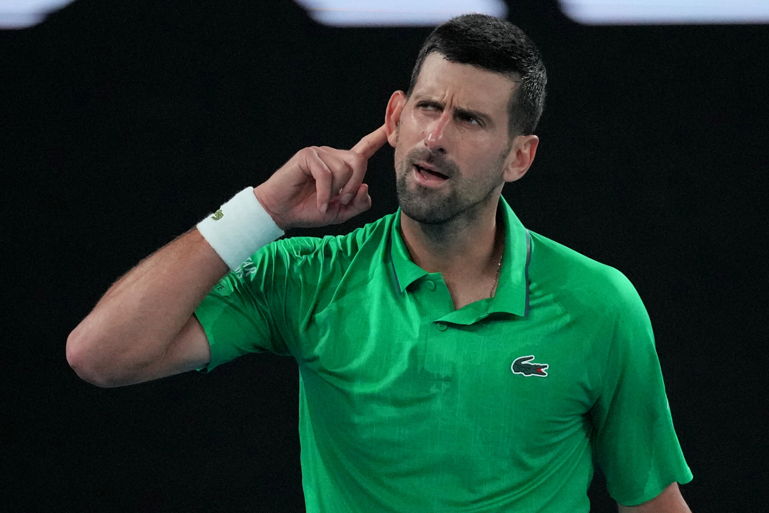 open daustralie djokovic se qualifie pour les huitiemes de finale van de zandschulp elimine en trois sets scaled