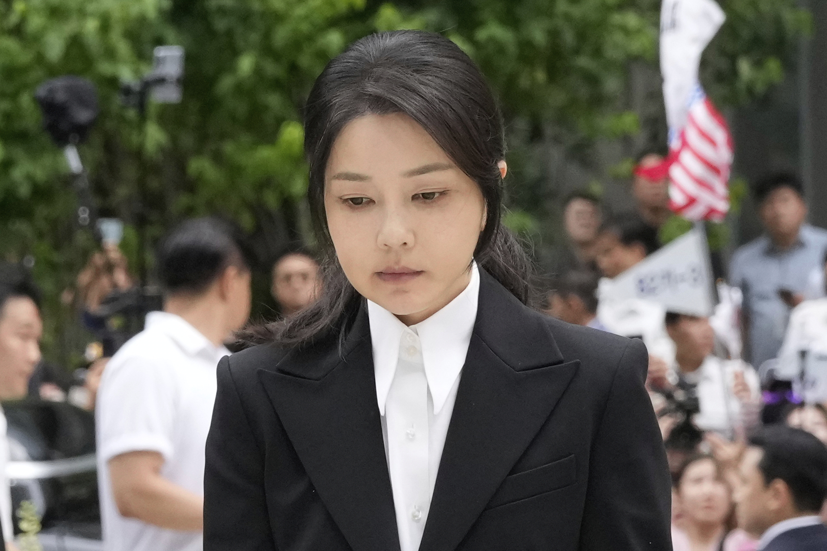 Corée du Sud : l'ancienne première dame Kim Keon Hee condamnée à 20 mois de prison pour corruption 1 coree du sud lancienne premiere dame kim keon hee condamnee a 20 mois de prison pour corruption