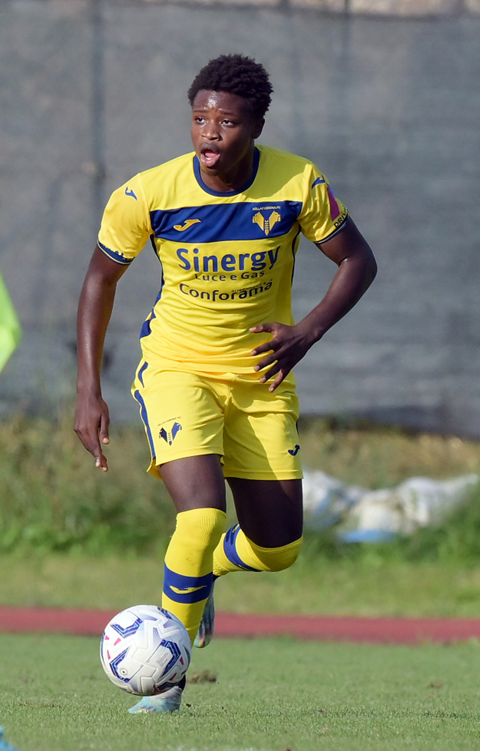 AC Milan, Cissé acheté à Vérone 1 ac milan cisse achete a verone scaled