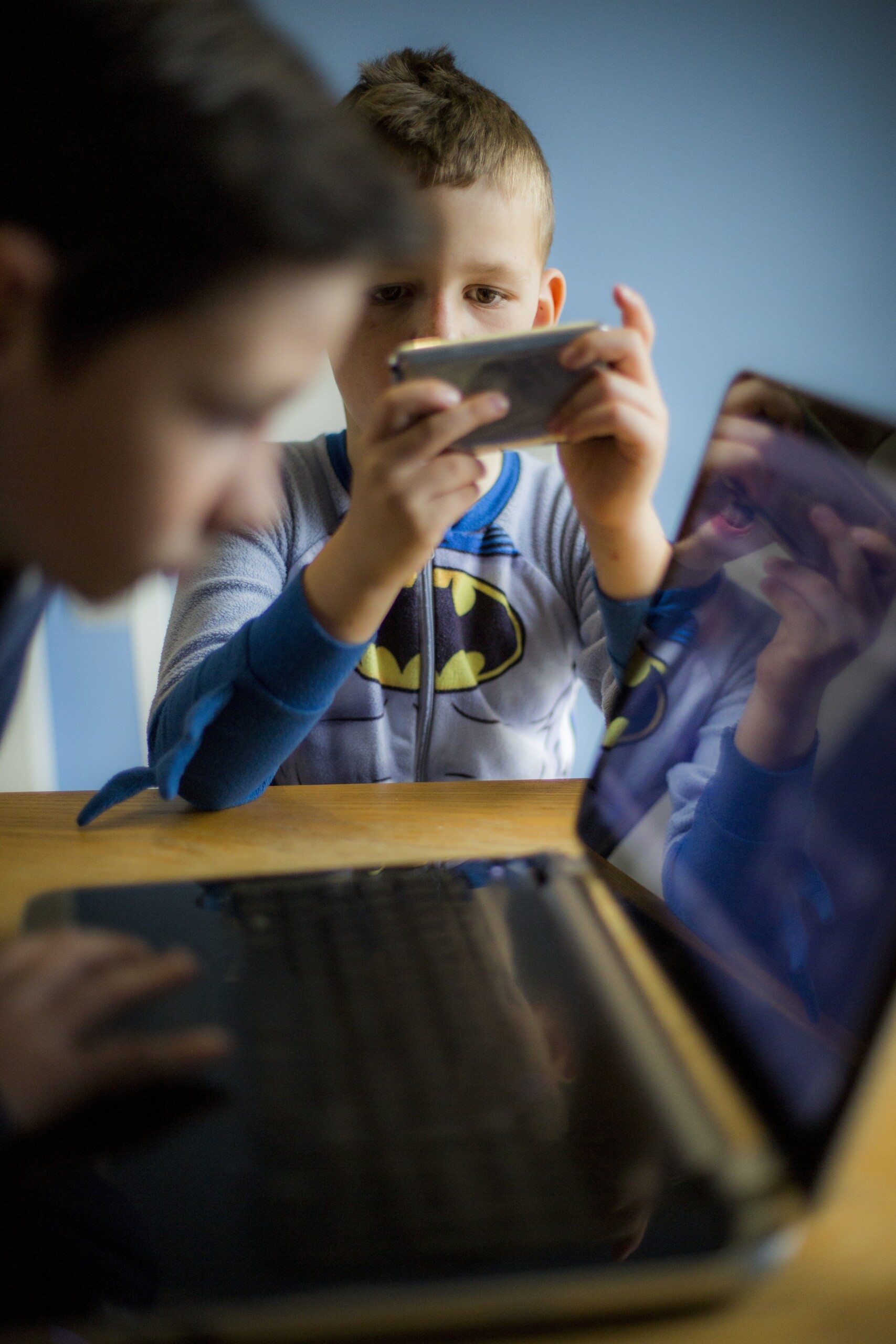 Terre des Hommes : « Le web, lieu de violence pour 66 % des jeunes » 1 terre des hommes le web lieu de violence pour 66 des jeunes scaled