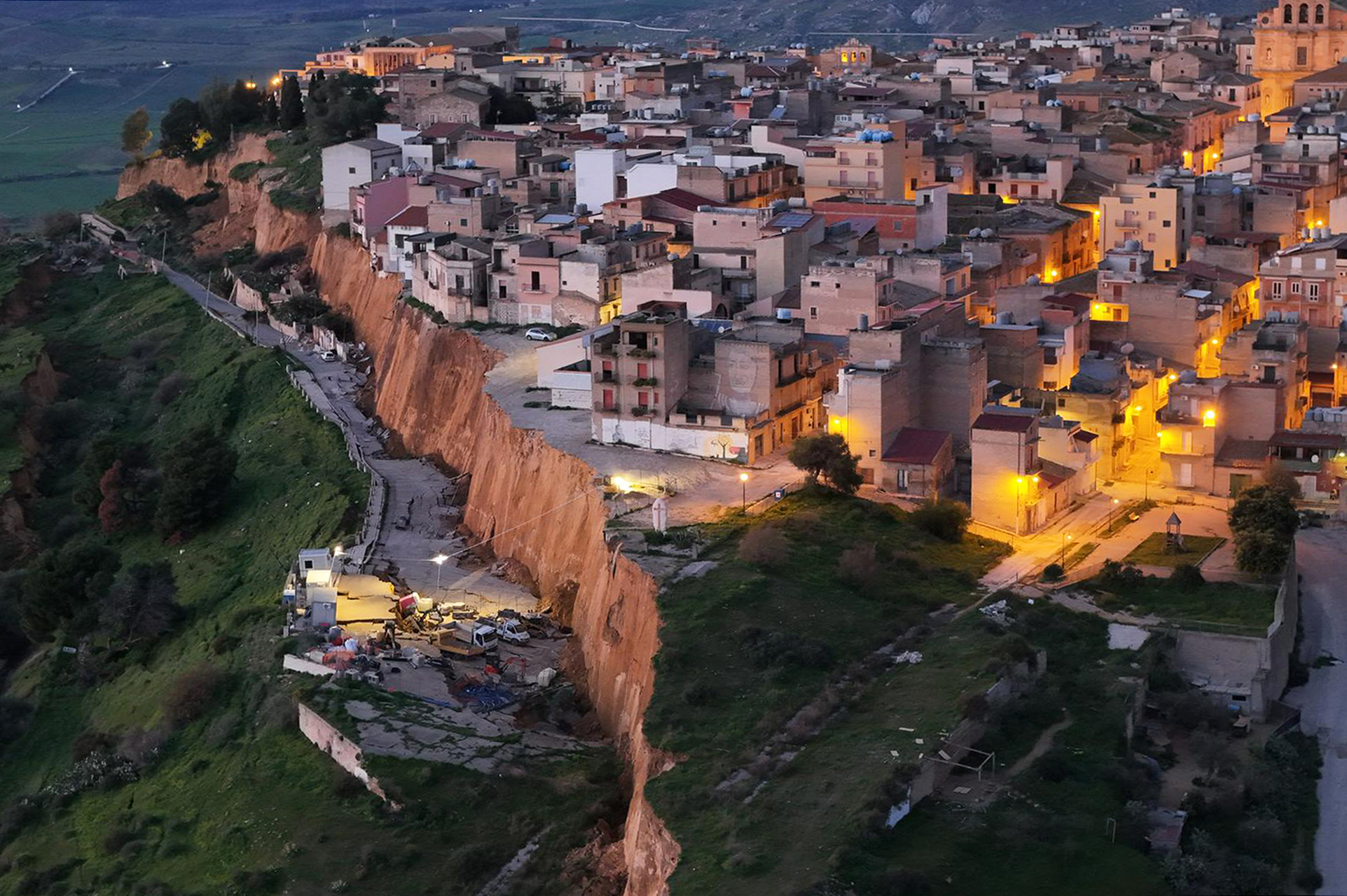 niscemi giannelli ecrit a valditara prolonger les delais dinscription a lecole