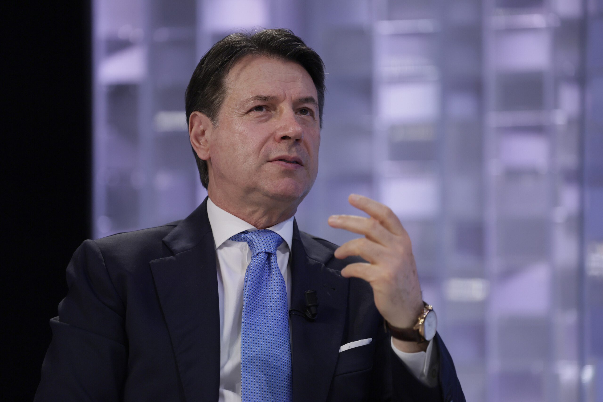 securite conte les mesures du gouvernement sont de la propagande elles visent seulement a reprimer la dissidence scaled