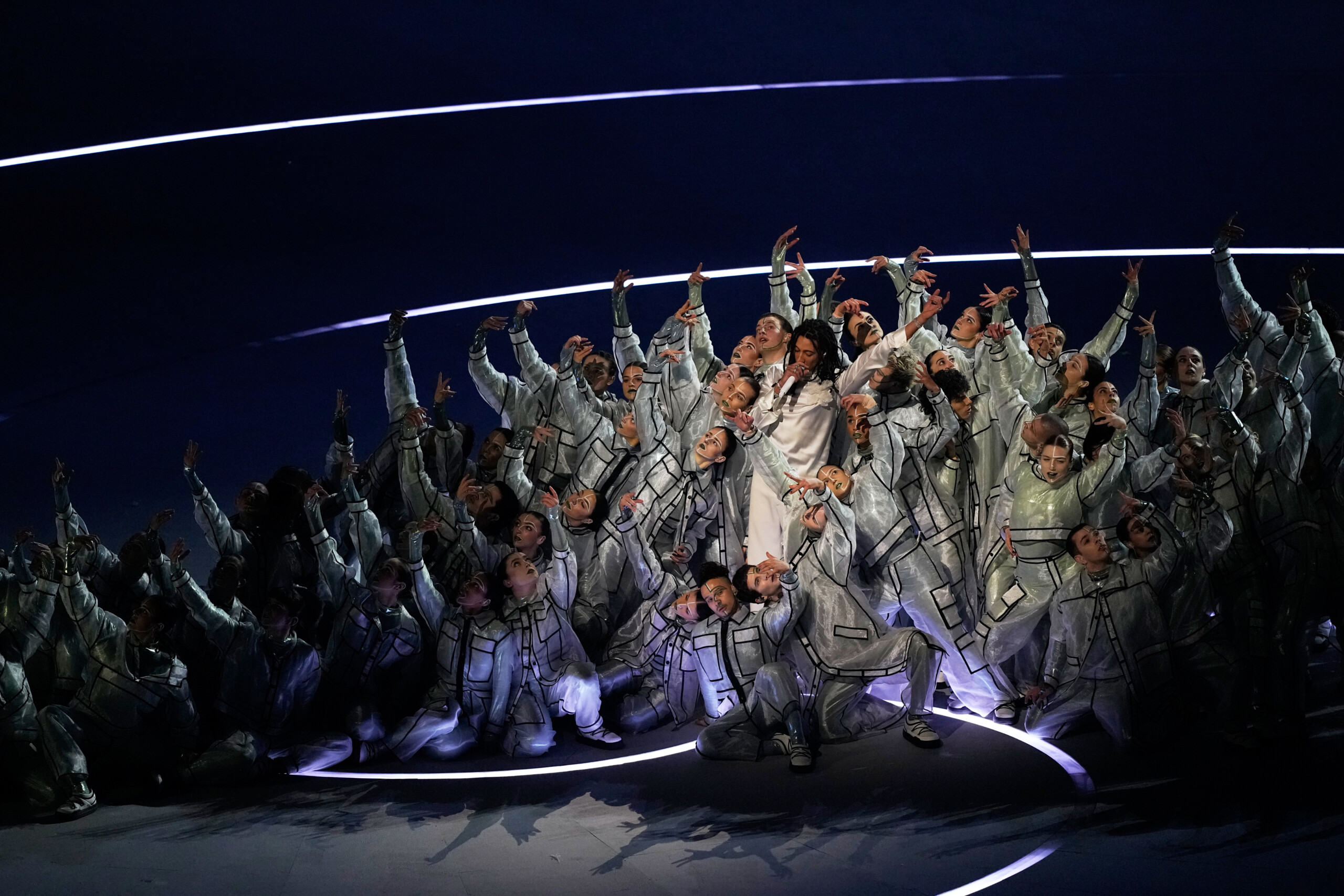 milan cortina varnier belle performance de ghali qui a contribue a la ceremonie scaled