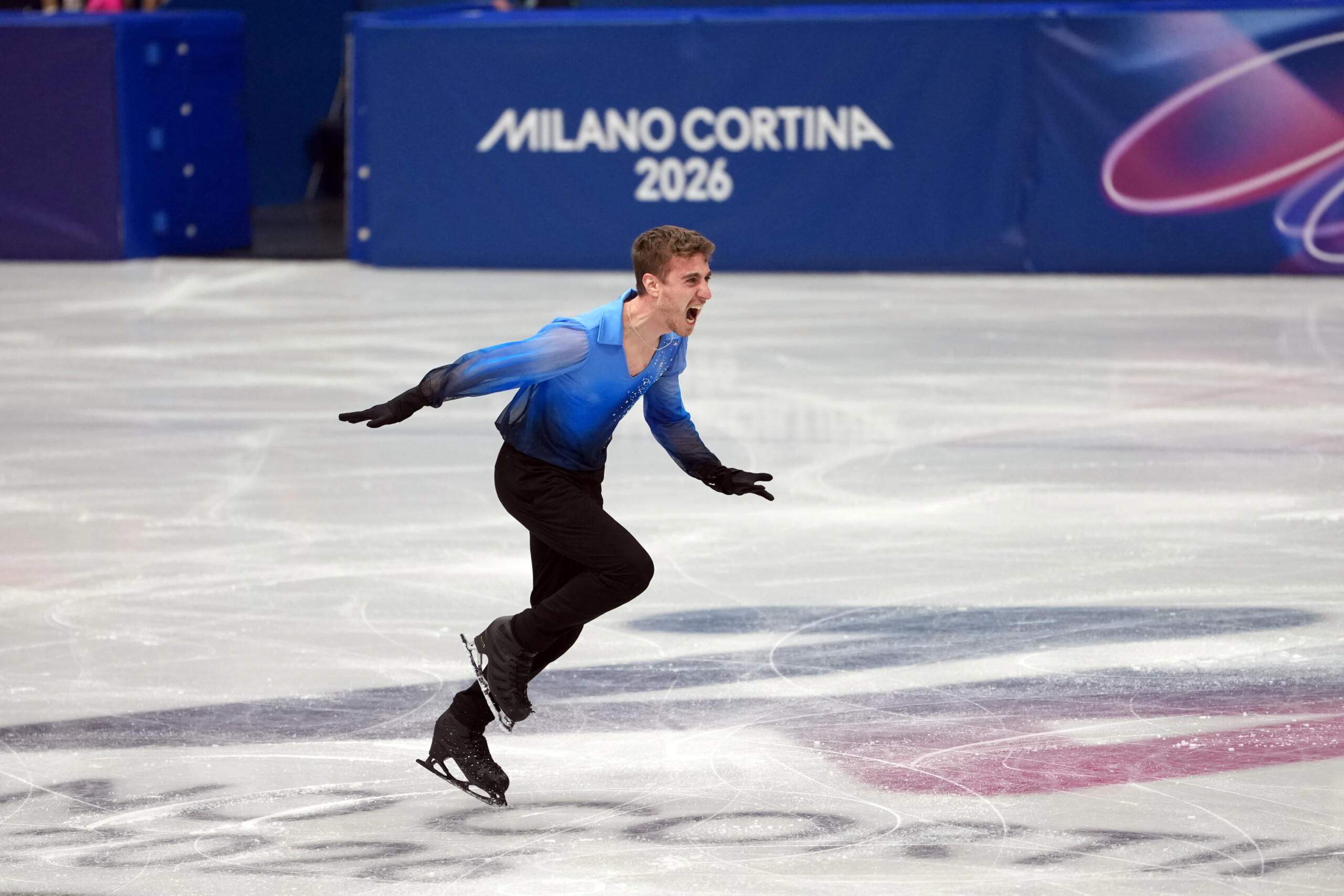 milan cortina 2026 patinage artistique italie bronze par equipe etats unis or scaled