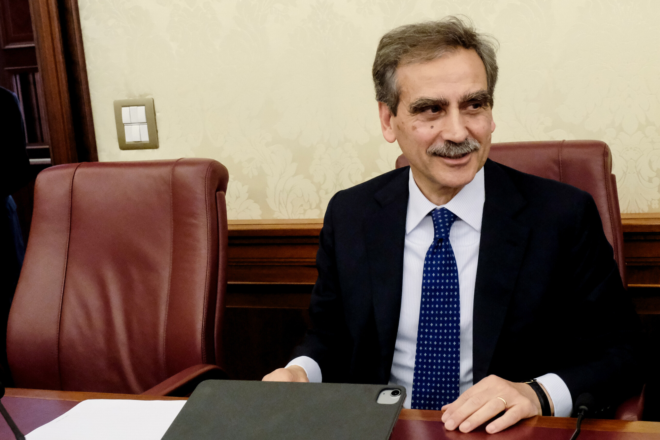 mps lovaglio integration harmonieuse avec mediobanca travail constructif scaled