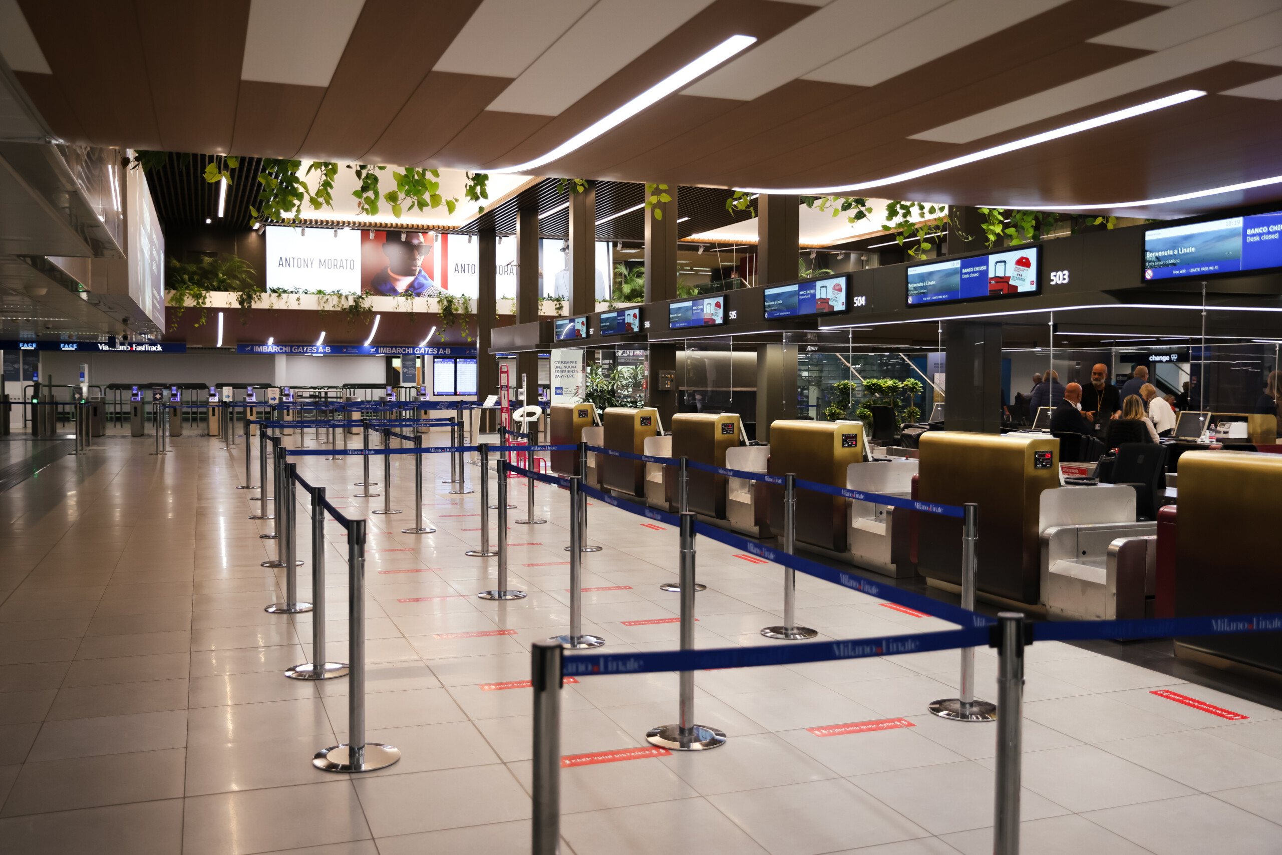 les syndicats reportent la greve dans le transport aerien au 26 fevrier scaled