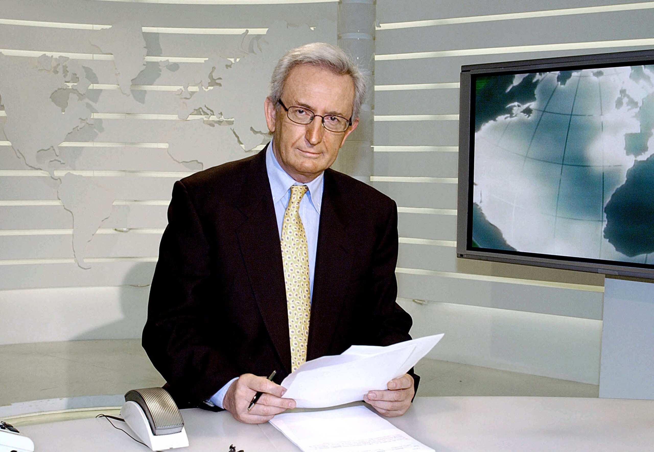 mimmo liguoro visage historique des journaux televises de la rai est decede a lage de 84 ans scaled