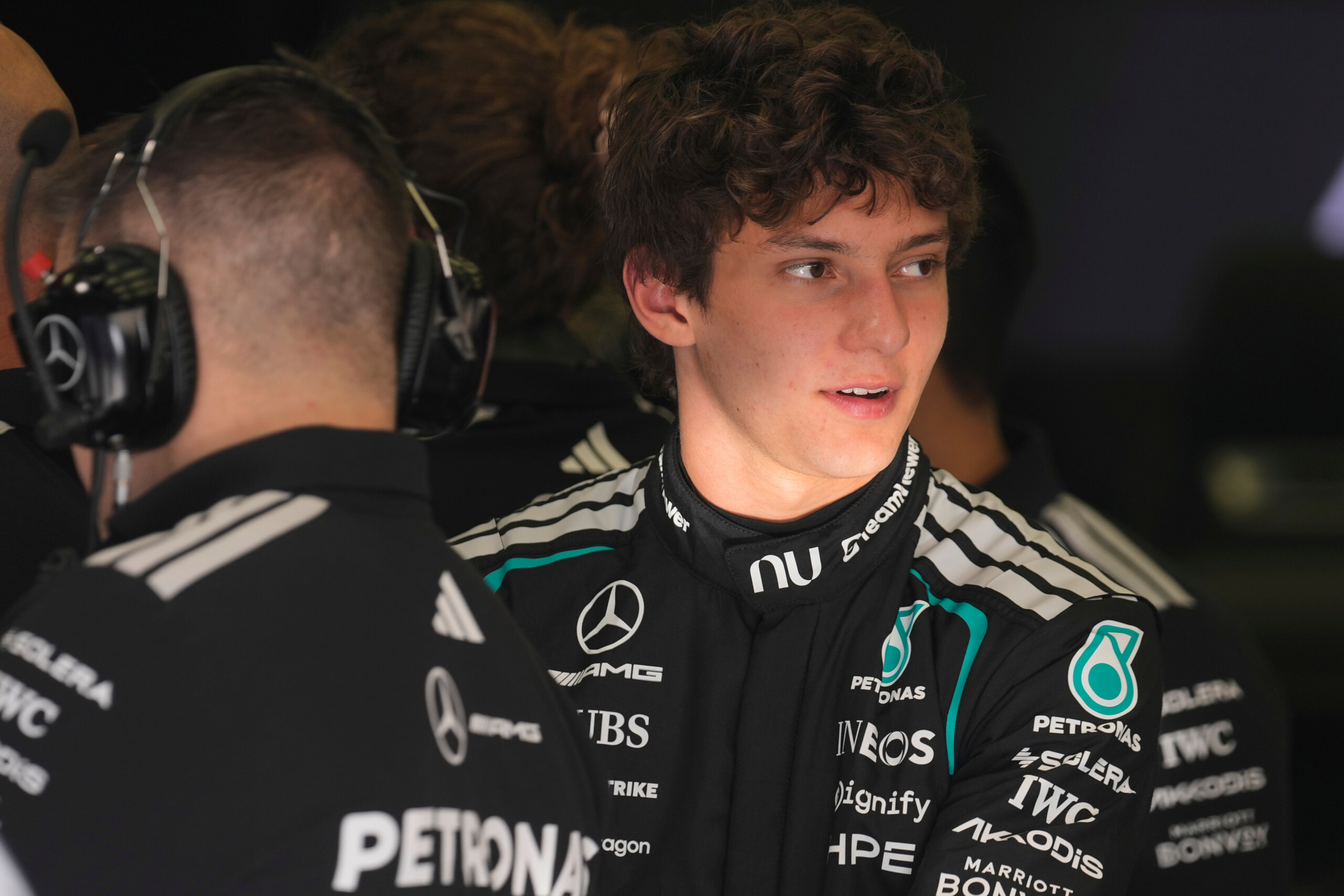 f1 essais a bahrein antonelli le plus rapide quatrieme temps pour hamilton scaled