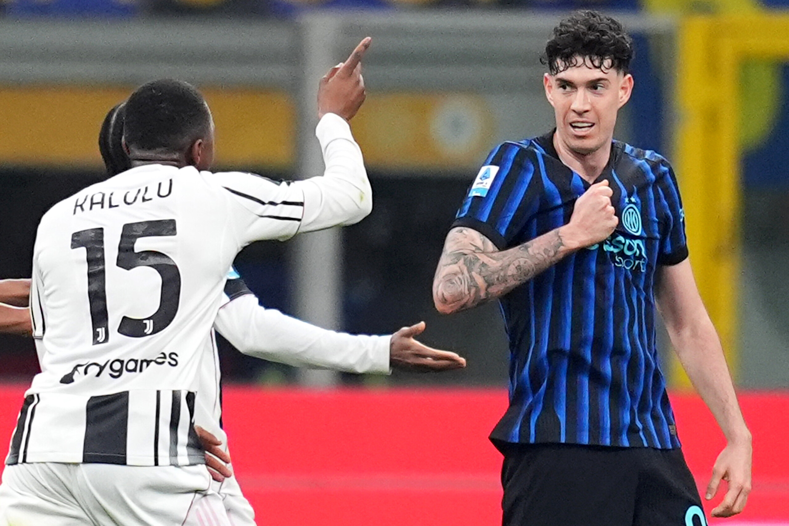 Football, Kalulu : « Aucun contact avec Bastoni, je n'attends rien de lui » 1 football kalulu aucun contact avec bastoni je nattends rien de lui scaled