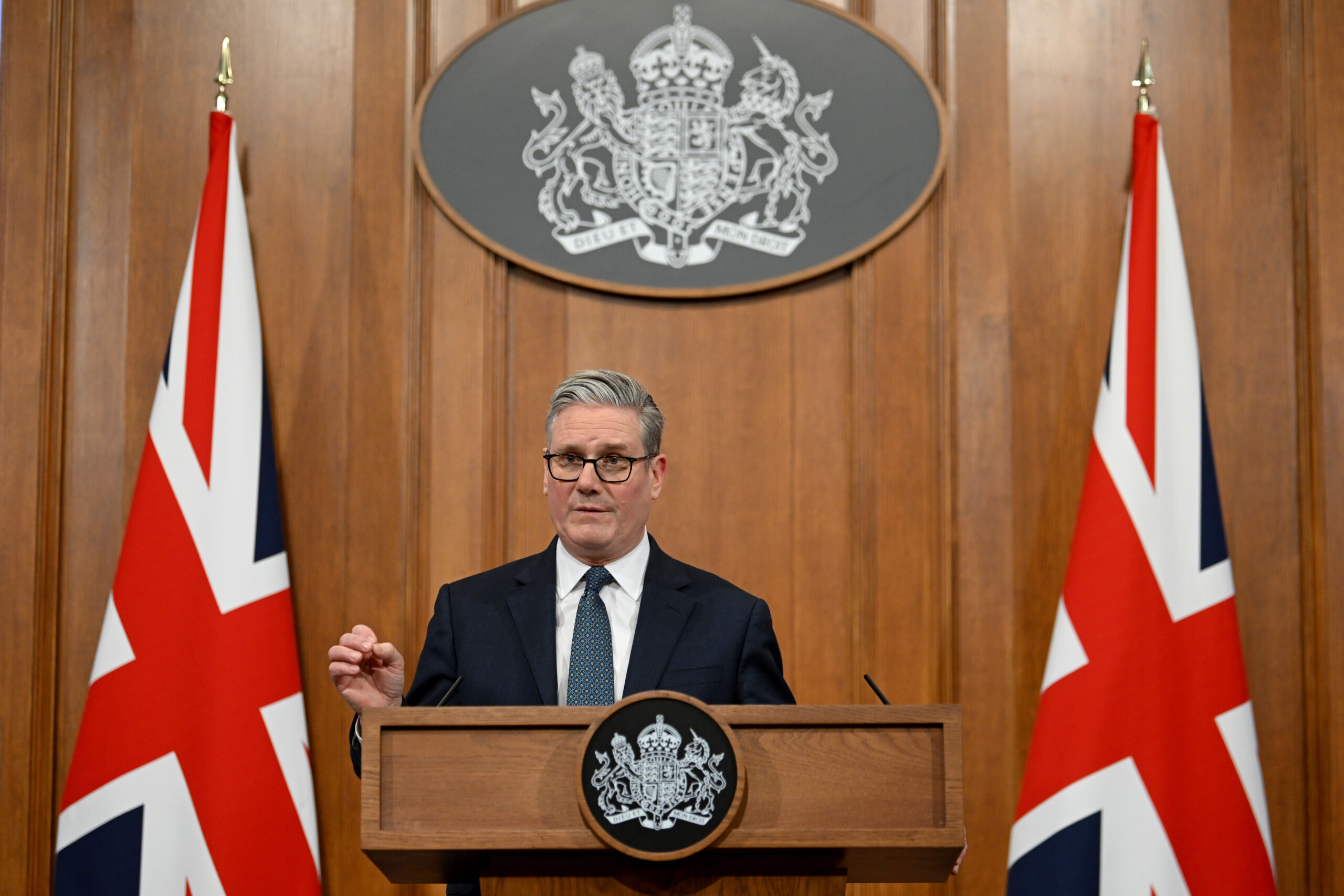 iran starmer quatre autres chasseurs envoyes au qatar scaled