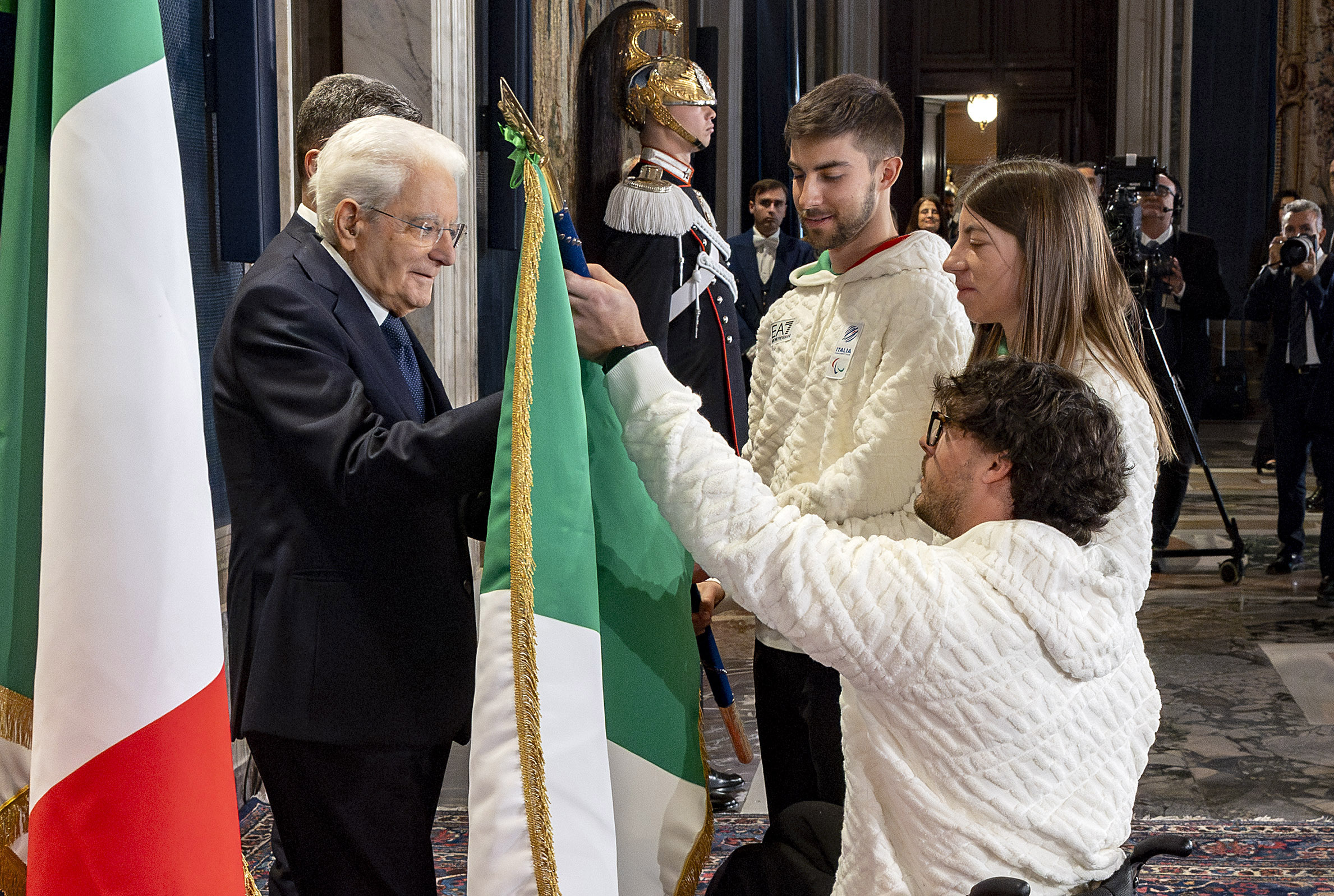 milan cortina jeux paralympiques premiere medaille pour litalie mazzel remporte largent en descente