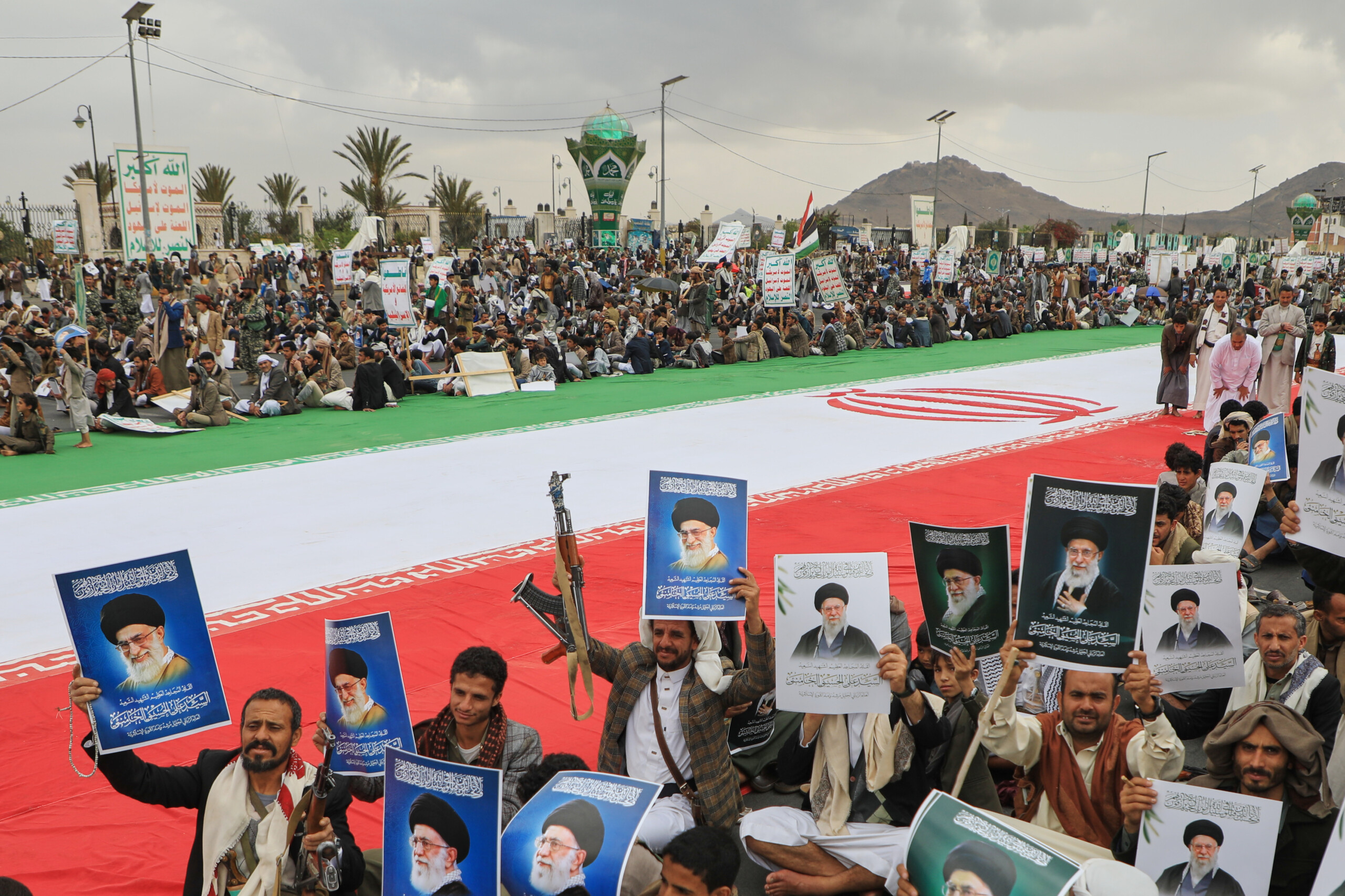 iran idf nous poursuivrons tous les successeurs de khamenei et ceux qui les nommeront scaled