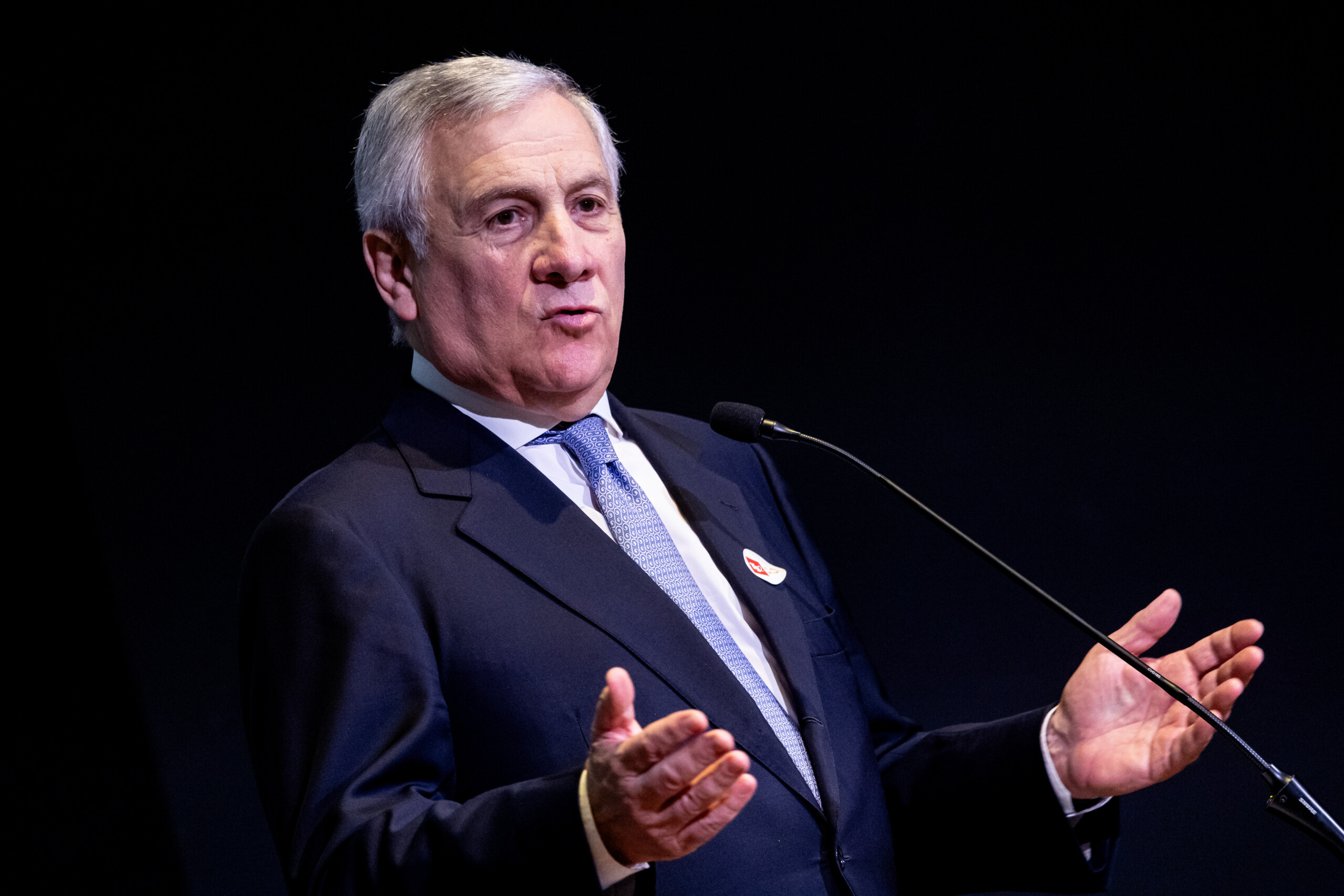 iran tajani nous ne sommes pas impliques dans les operations a hormuz nous voulons une desescalade scaled