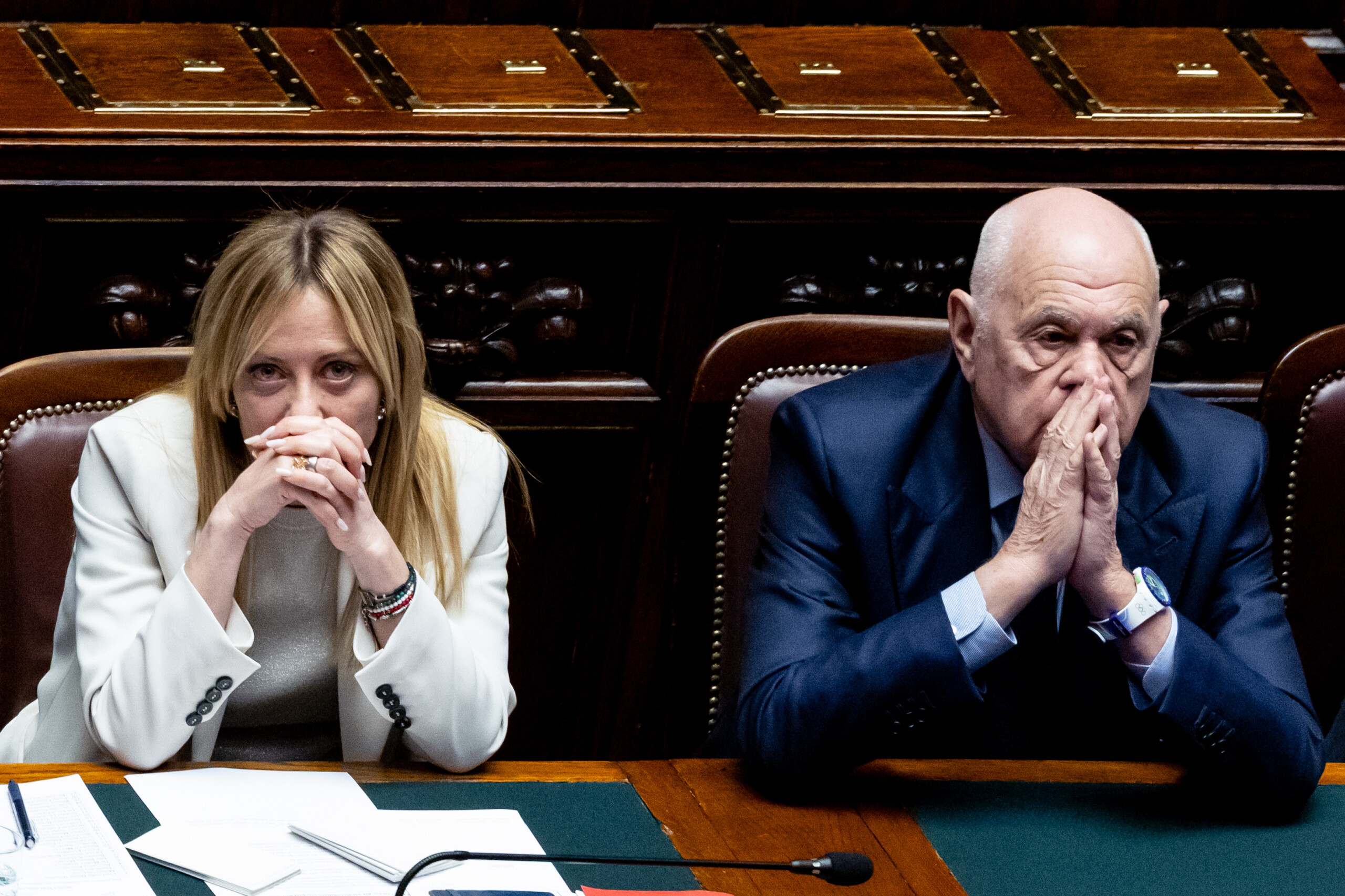 les pancartes de rome meloni et nordio brulees lors dune manifestation 3 identifies scaled