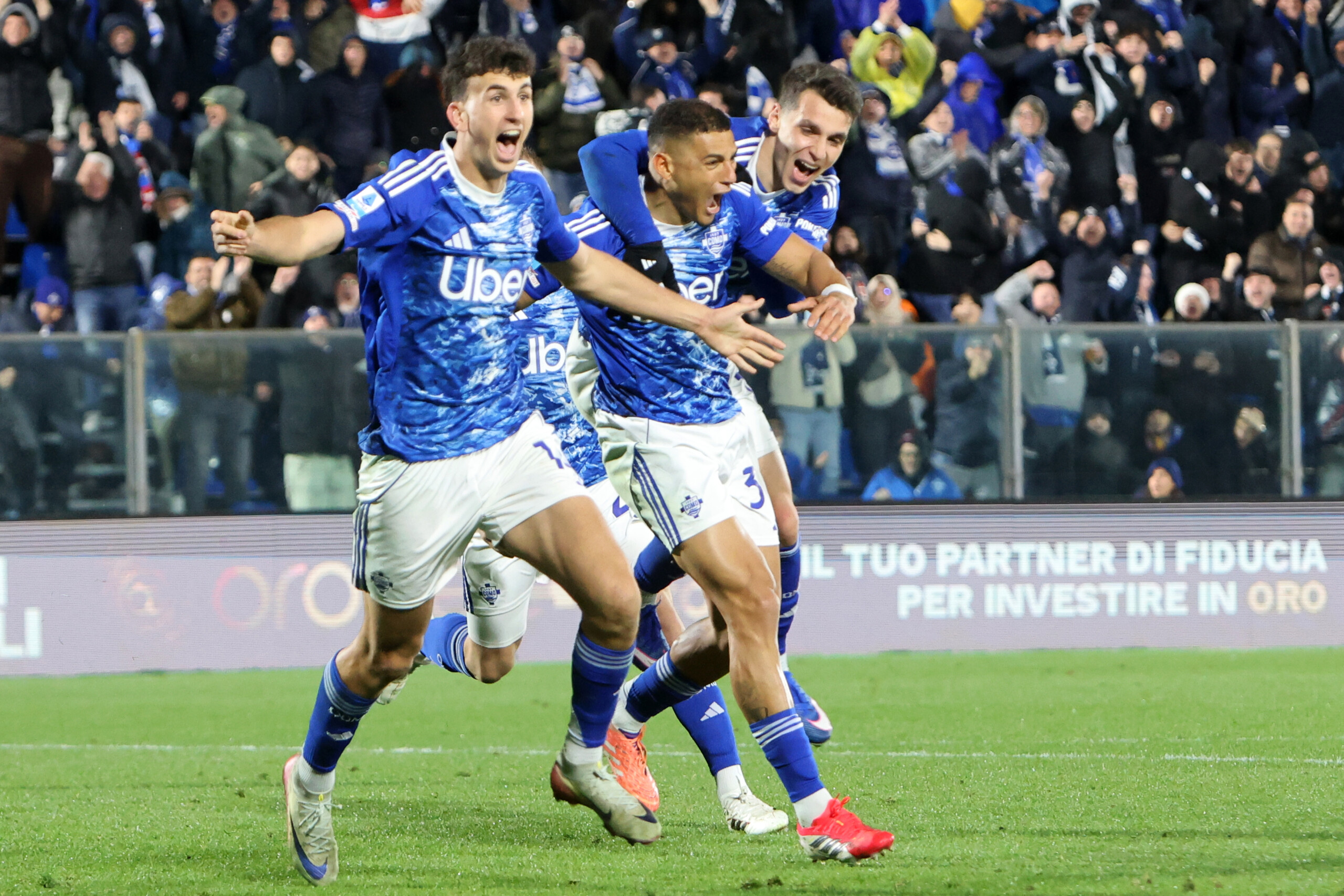 serie a come contre la roma 2 1 les lariens remportent un defi decisif dans la course a la ligue des champions scaled