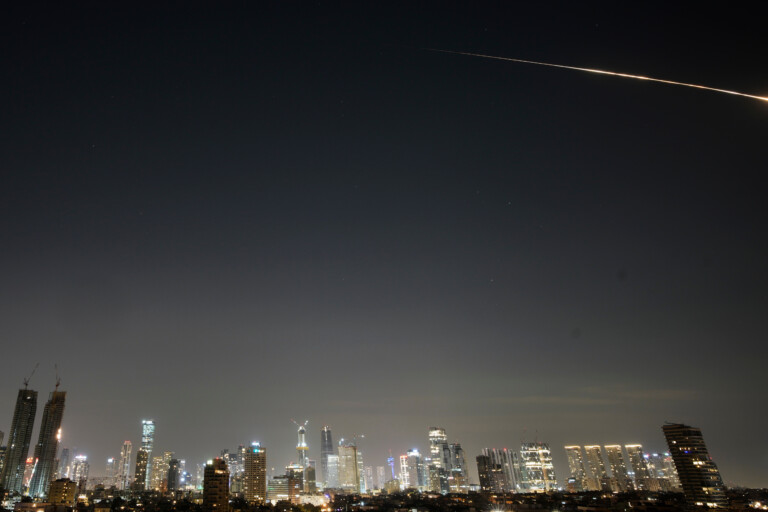 iran sources de teheran a cnn contacts avec les etats unis mais pas encore de negociation