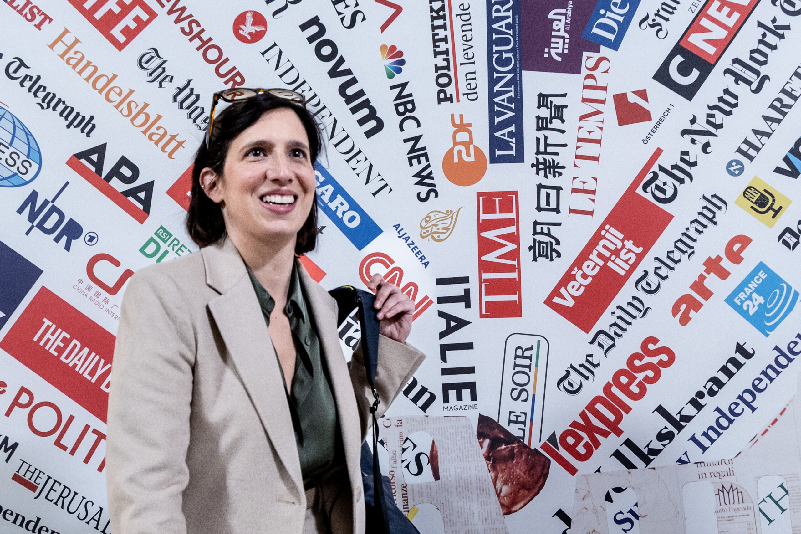 Centre-gauche, Schlein : « L’époque des faiseurs de roi et des papes étrangers est terminée » 1 centre gauche schlein lepoque des faiseurs de roi et des papes etrangers est terminee scaled