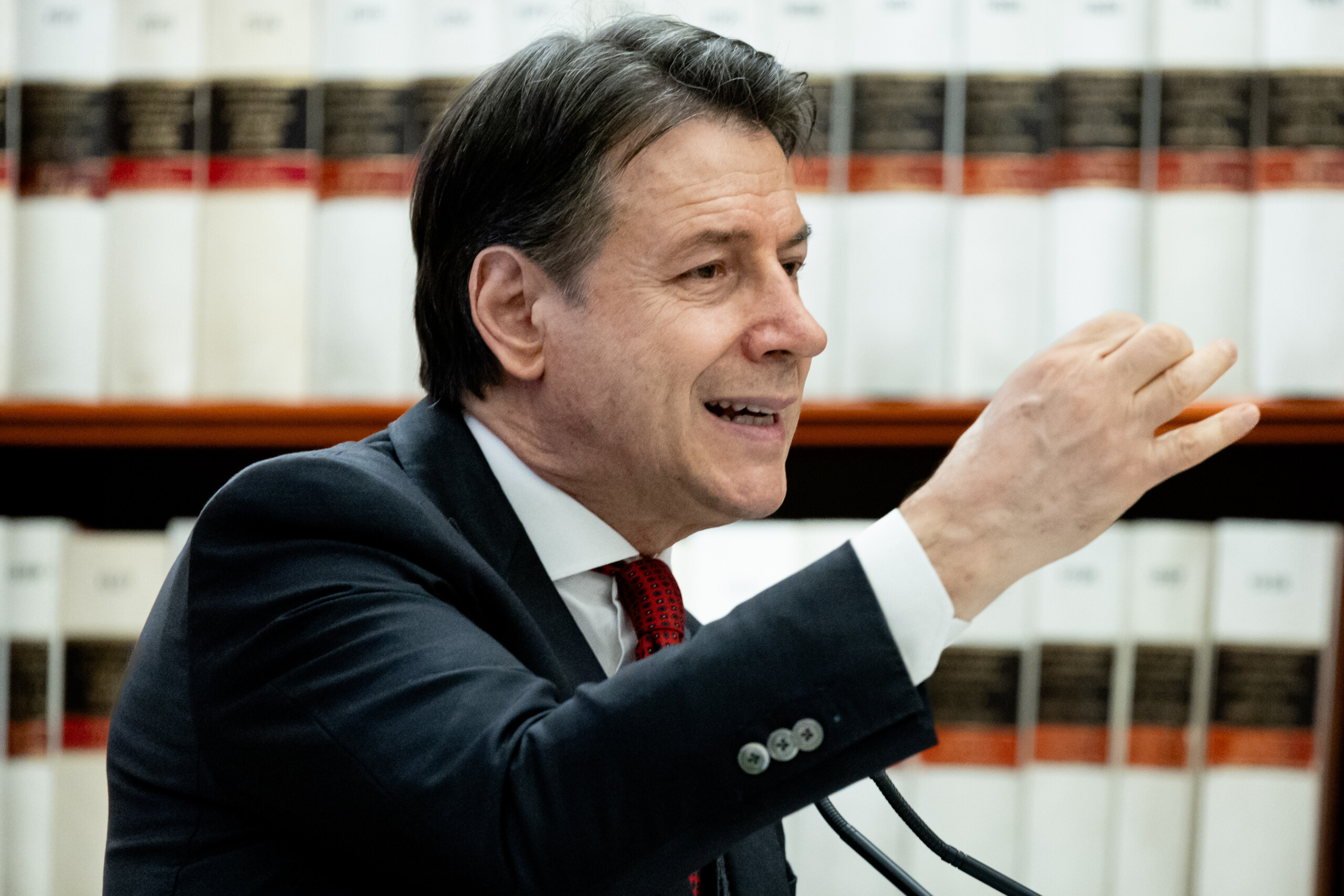 centre gauche conte jai ouvert aux primaires mais dabord un programme partage scaled