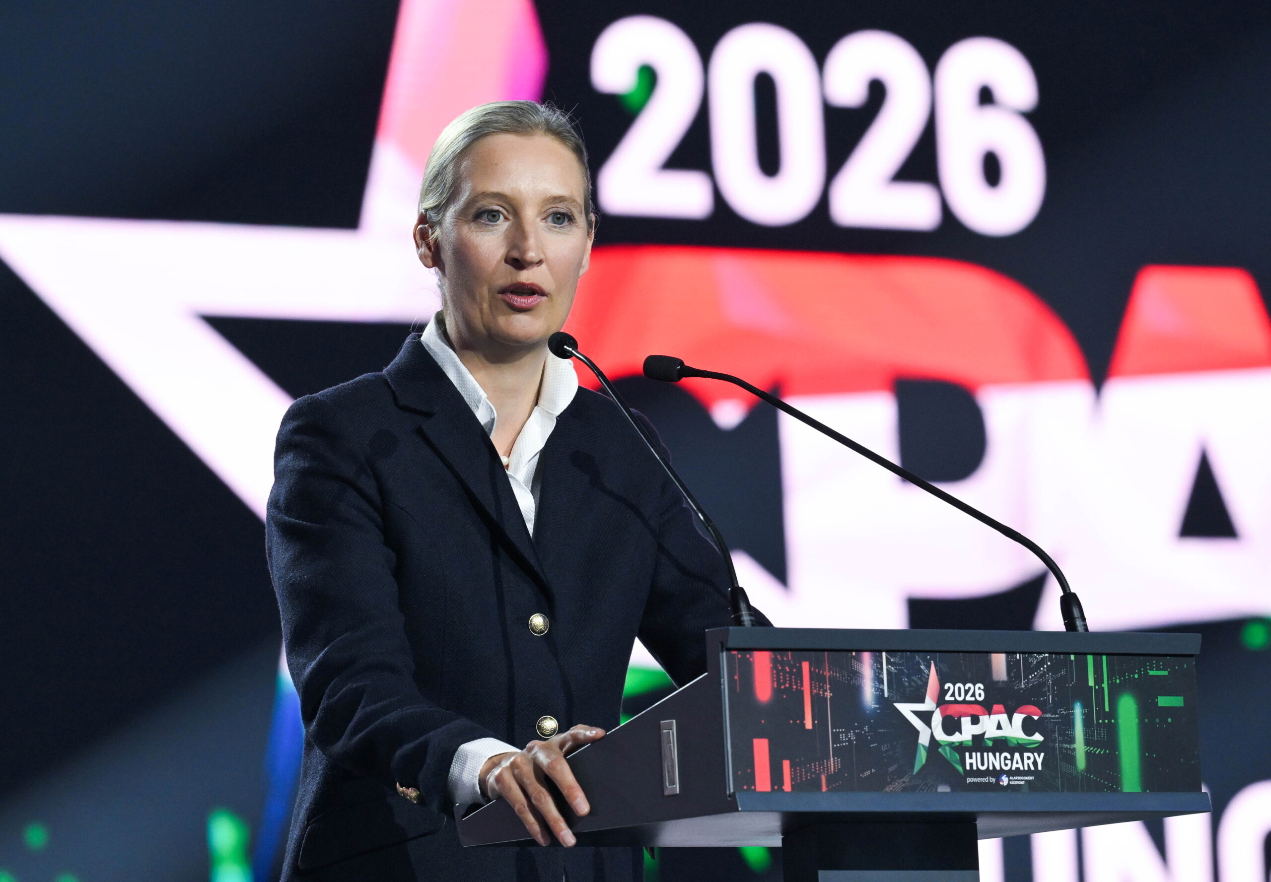 iran ft lextreme droite afd se demarque de trump guerre impopulaire scaled