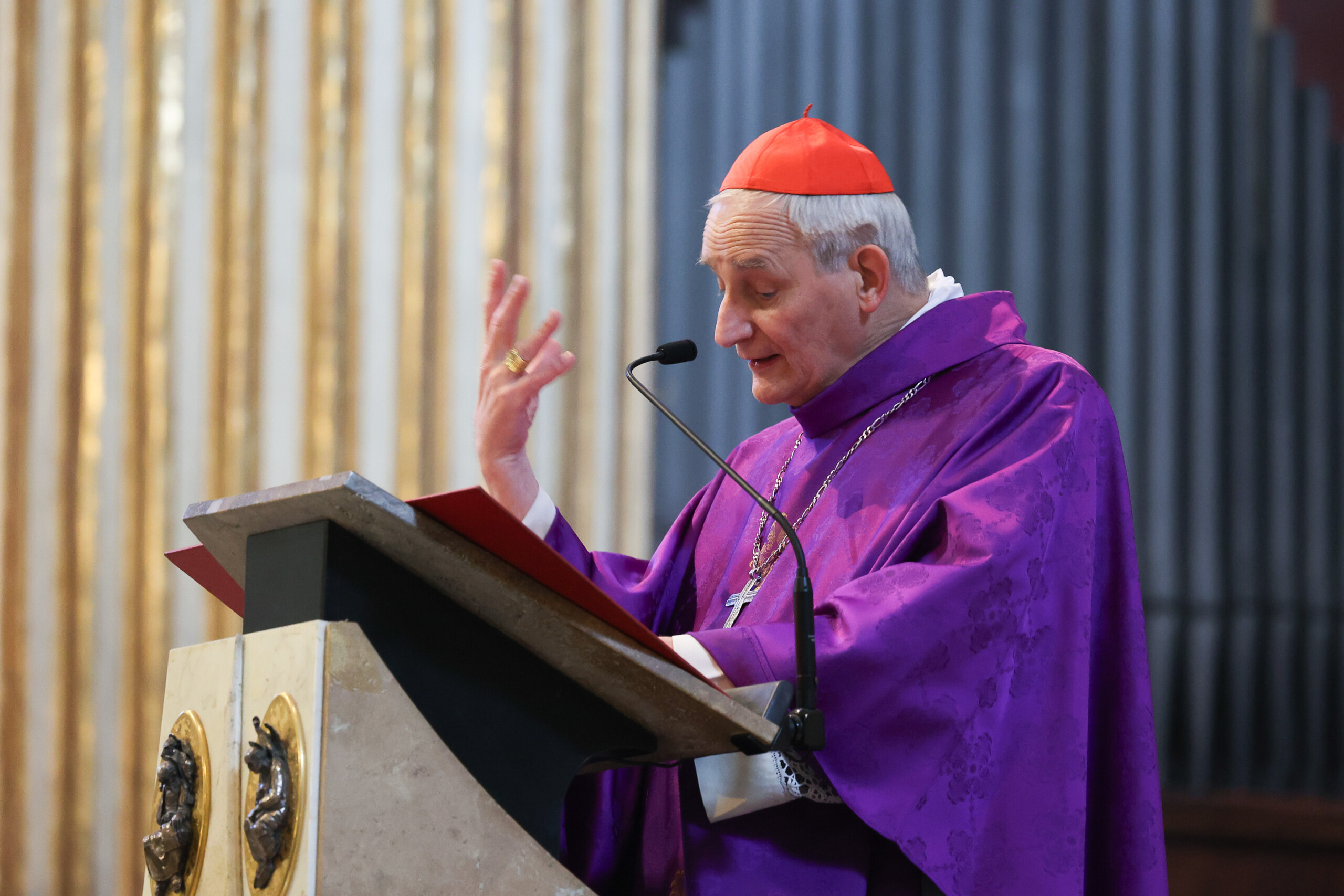 Zuppi : « La CEI se joint à la veillée du 11 avril pour la paix » 1 zuppi la cei se joint a la veillee du 11 avril pour la paix scaled