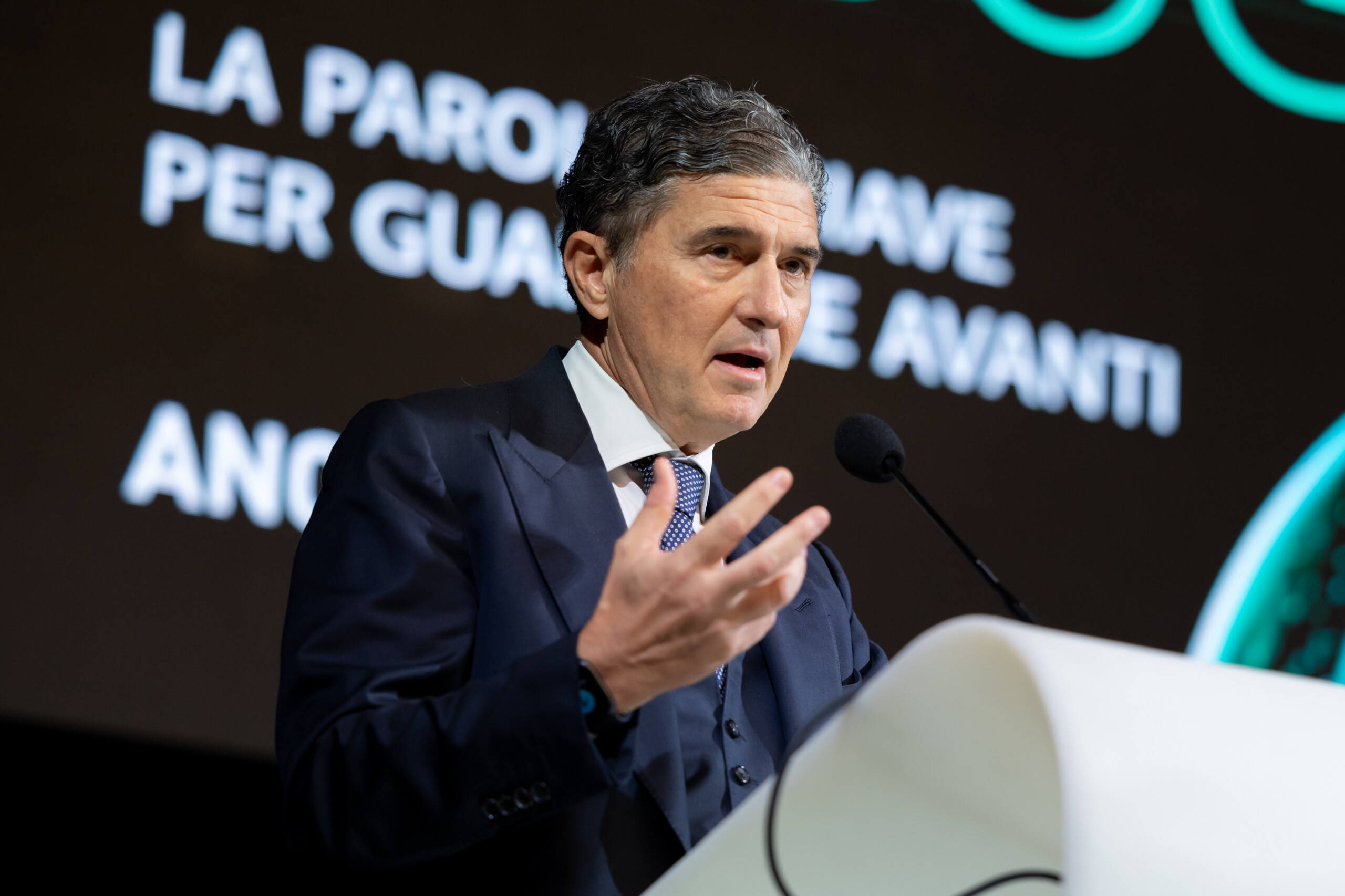 enquete sur le piratage informatique mise en accusation demandee pour pazzali 81 autres personnes mises en examen pour constitution de dossiers scaled