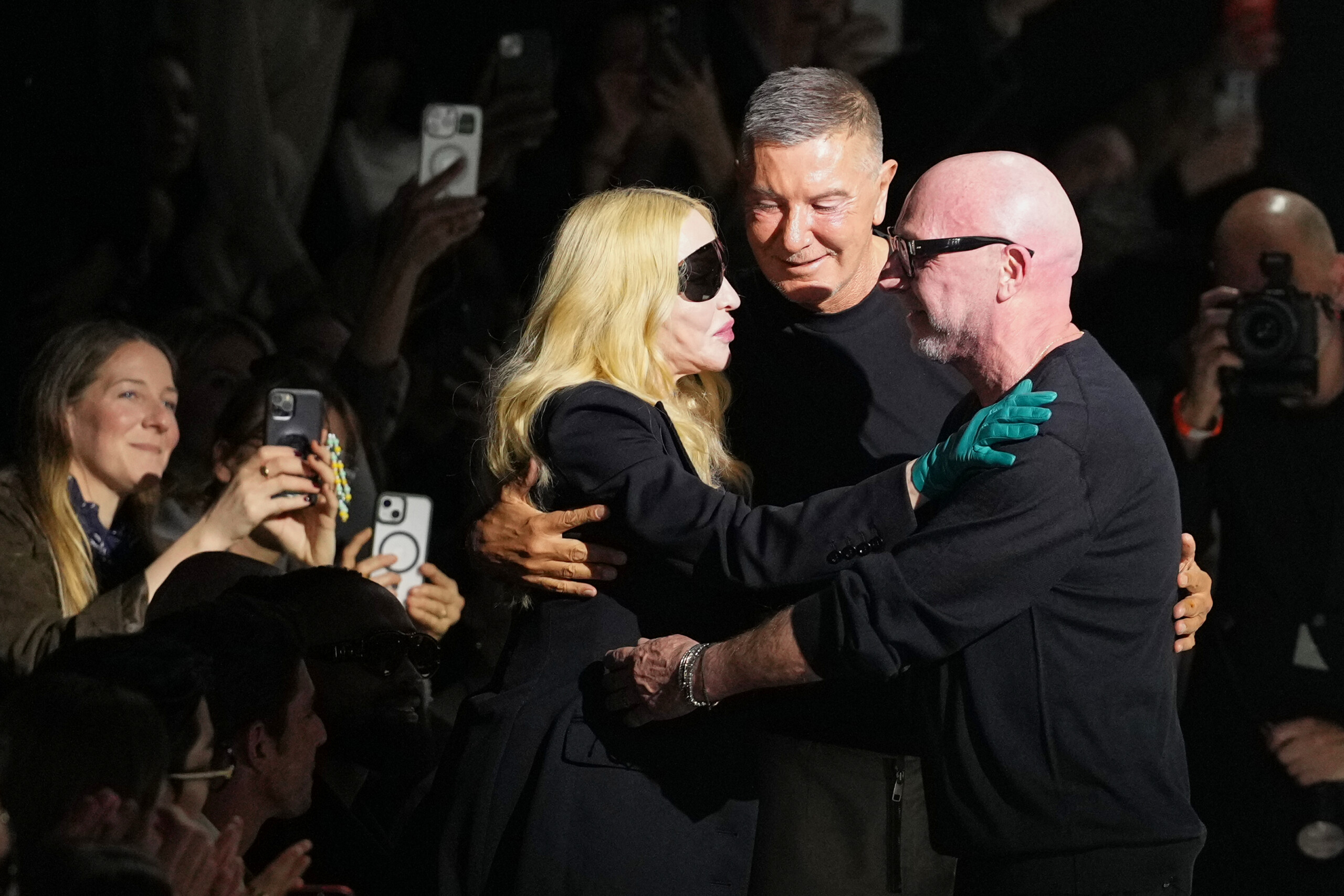 mode stefano gabbana quitte la presidence de dolce gabbana scaled
