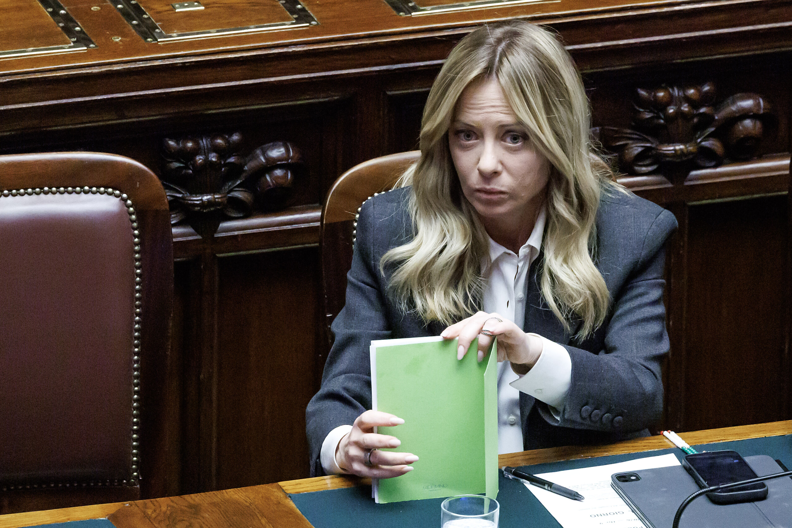 Réseaux sociaux, Meloni : « Le gouvernement est à l'œuvre, non aux interdictions faciles à contourner » 1 reseaux sociaux meloni le gouvernement est a loeuvre non aux interdictions faciles a contourner scaled