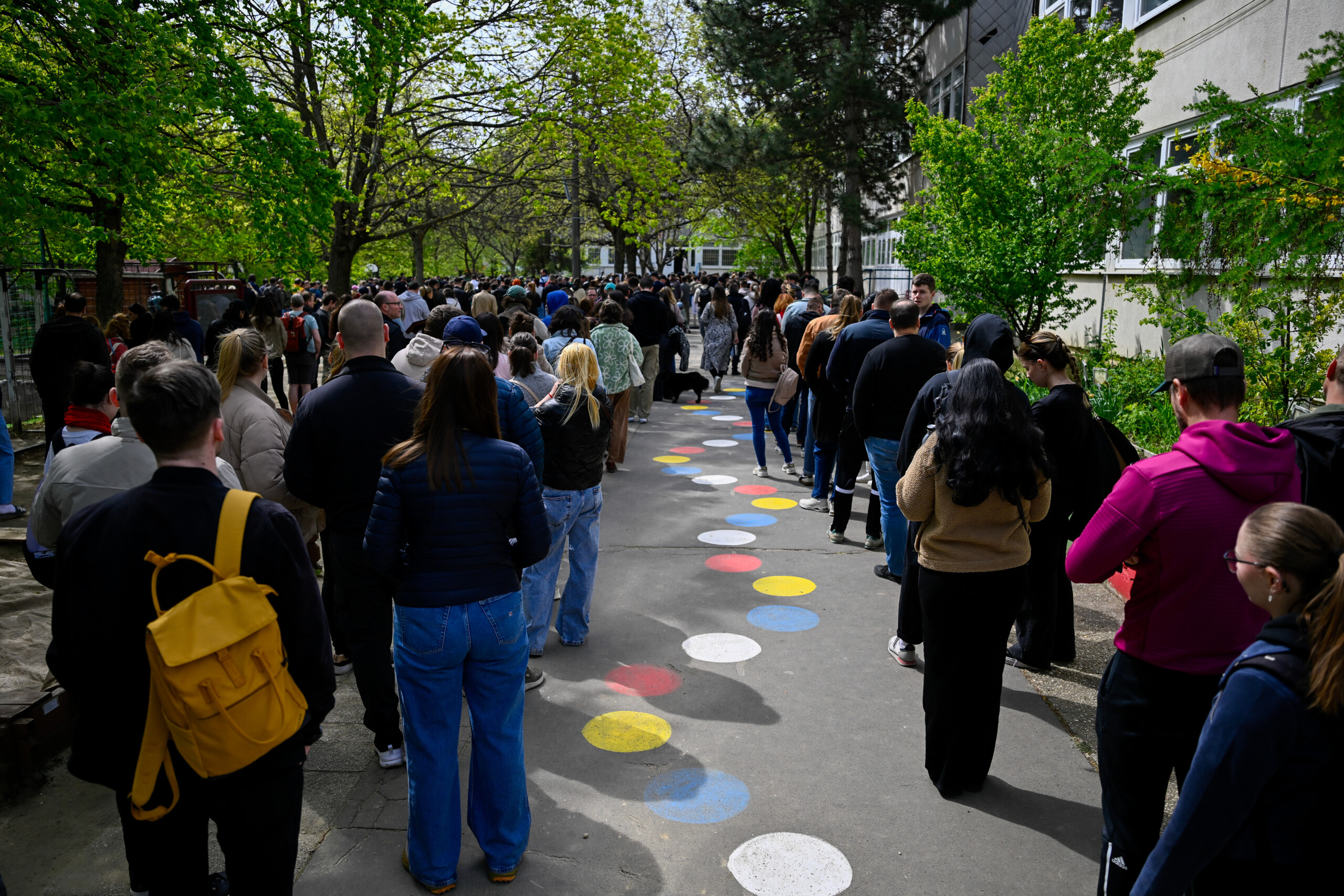 Hongrie : la participation record se poursuit, 54,14 % à 13 h 1 hongrie la participation record se poursuit 5414 a 13 h scaled
