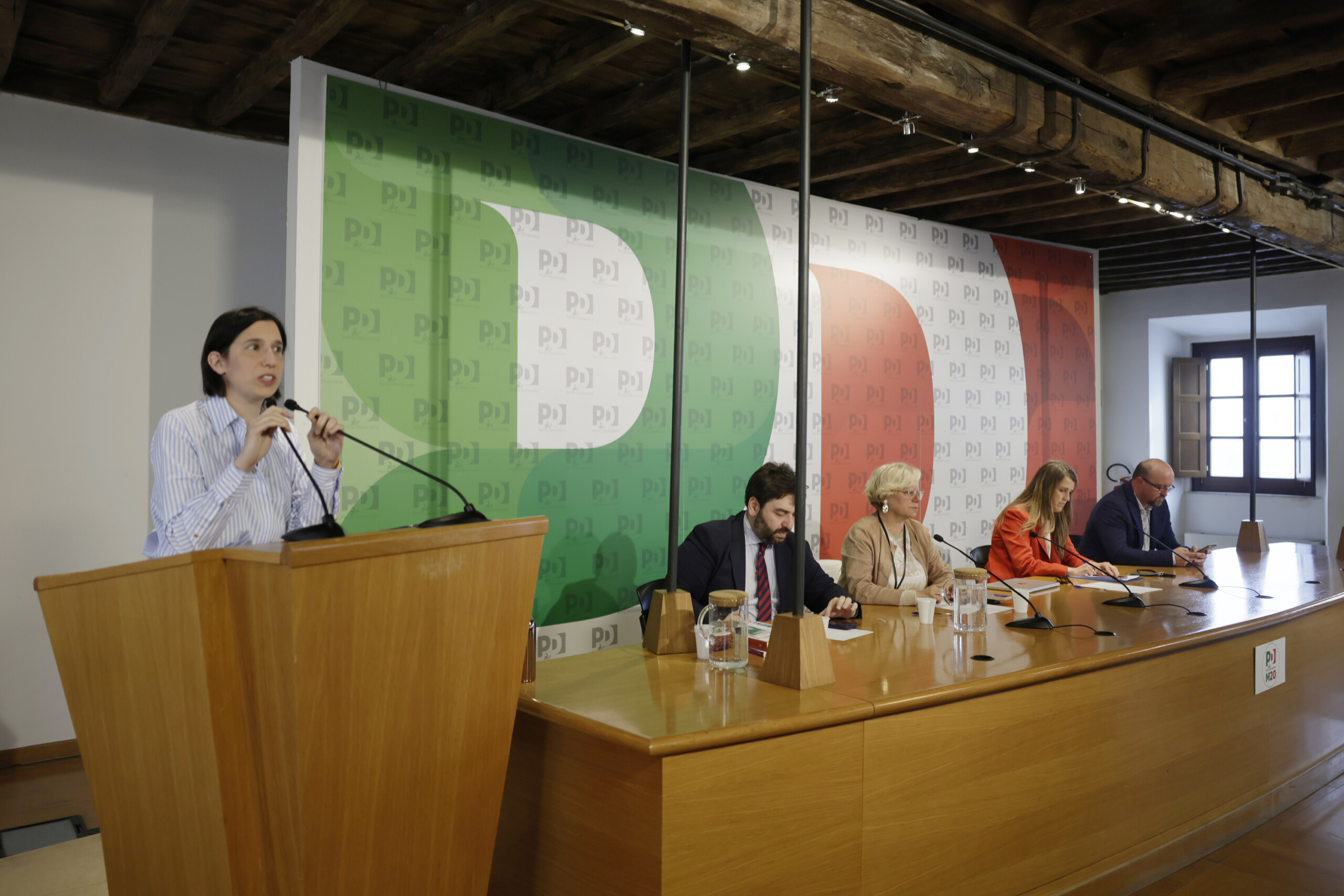 Gouvernement, Schlein : « Sans vision, je ne sais pas s’il arrivera jusqu’à la fin de la législature » 1 gouvernement schlein sans vision je ne sais pas sil arrivera jusqua la fin de la legislature scaled