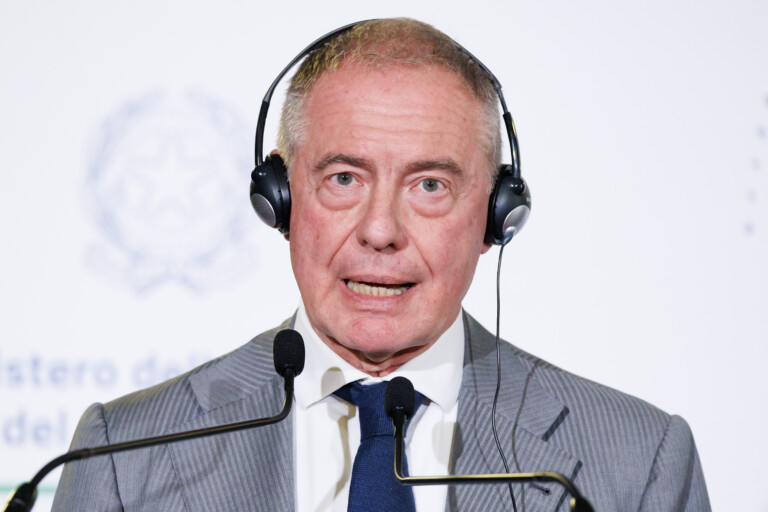 iran urso le conflit pese deja sur les exportations a commencer par le secteur du luxe