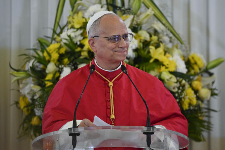 pape un monde marque par lindifference mais dieu noublie personne