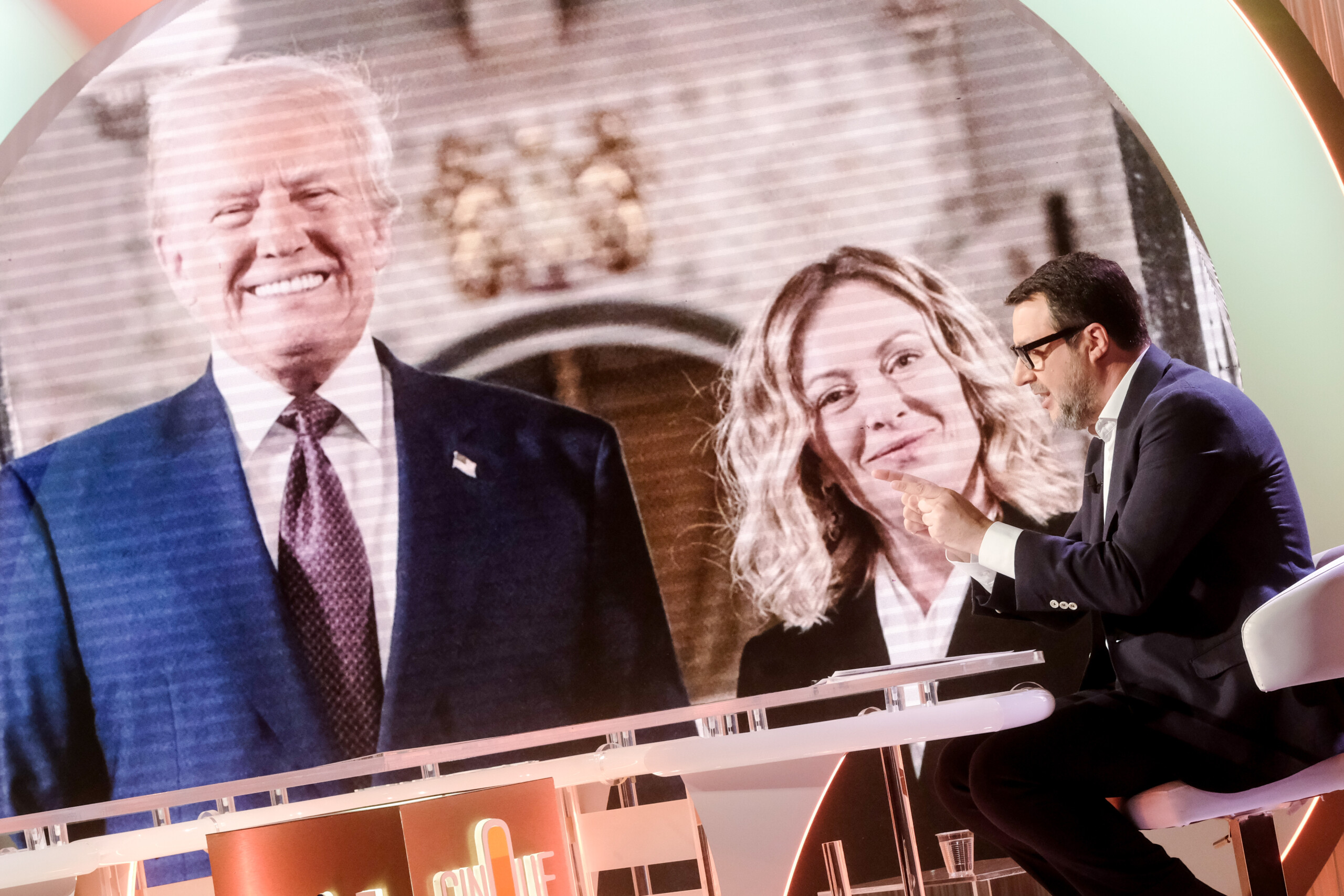 iran salvini trump nest pas fou il defend les interets des etats unis scaled