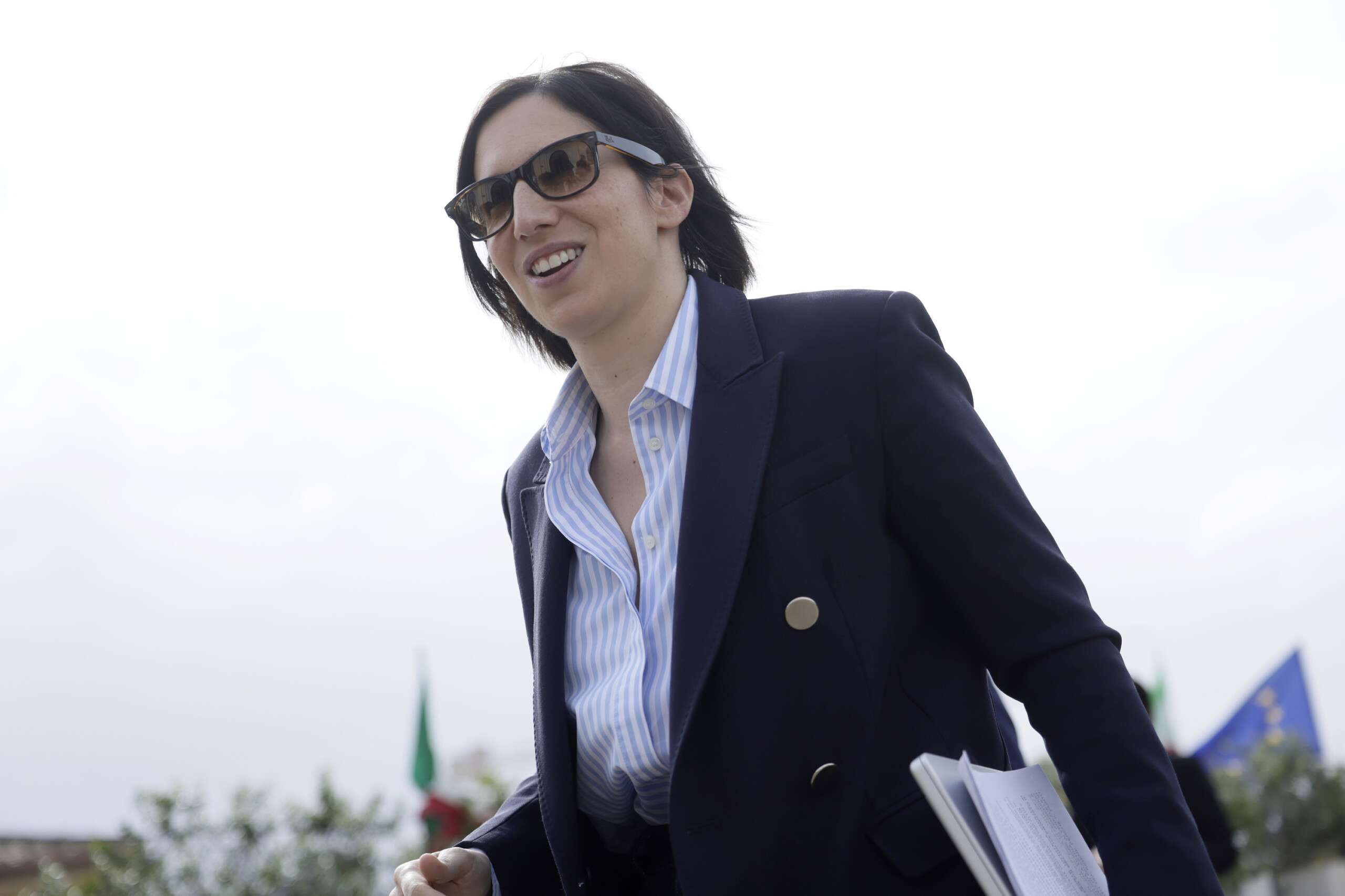 referendum schlein il a suscite un grand espoir en europe et au dela scaled