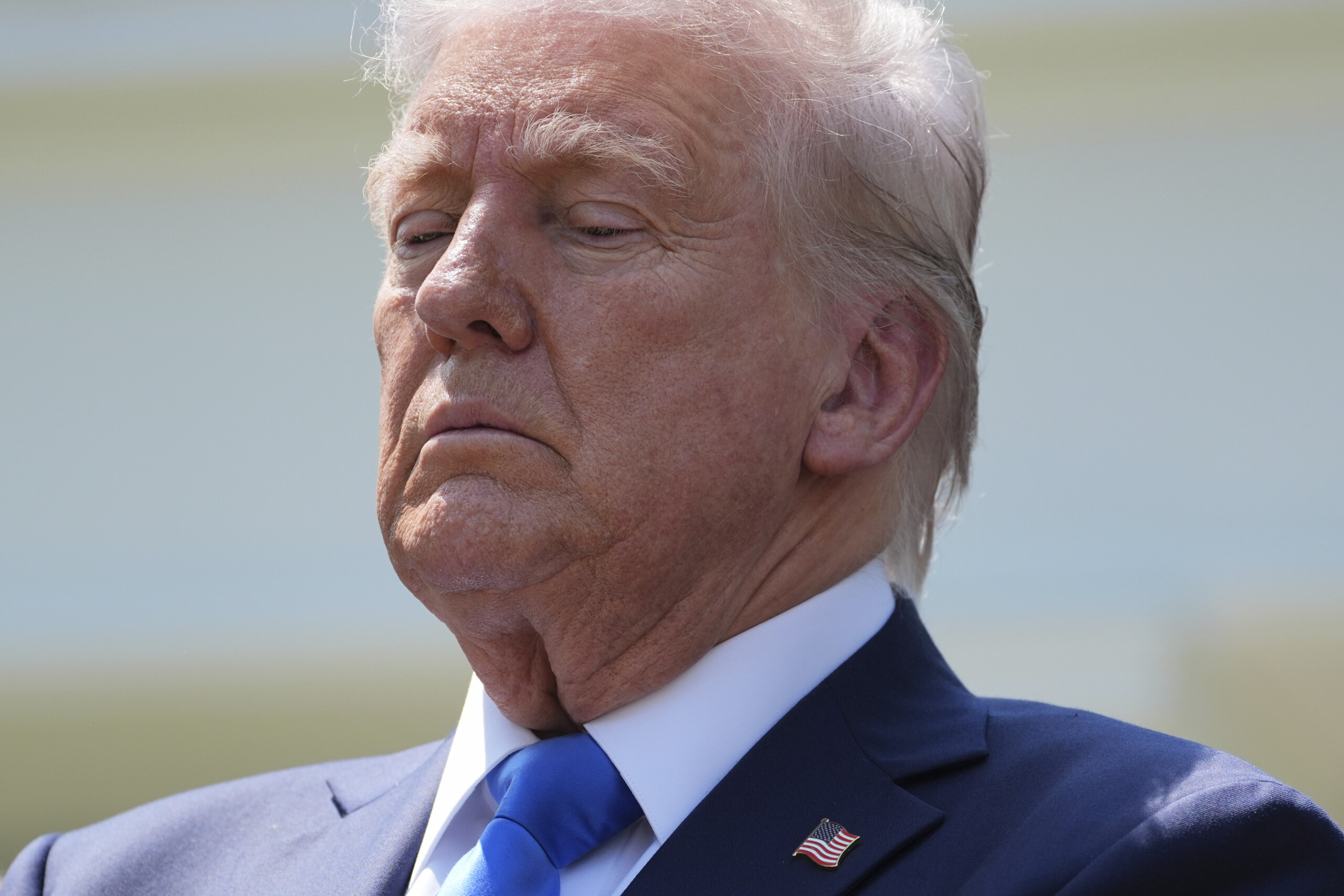 etats unis trump participera a une lecture publique de la bible mardi scaled