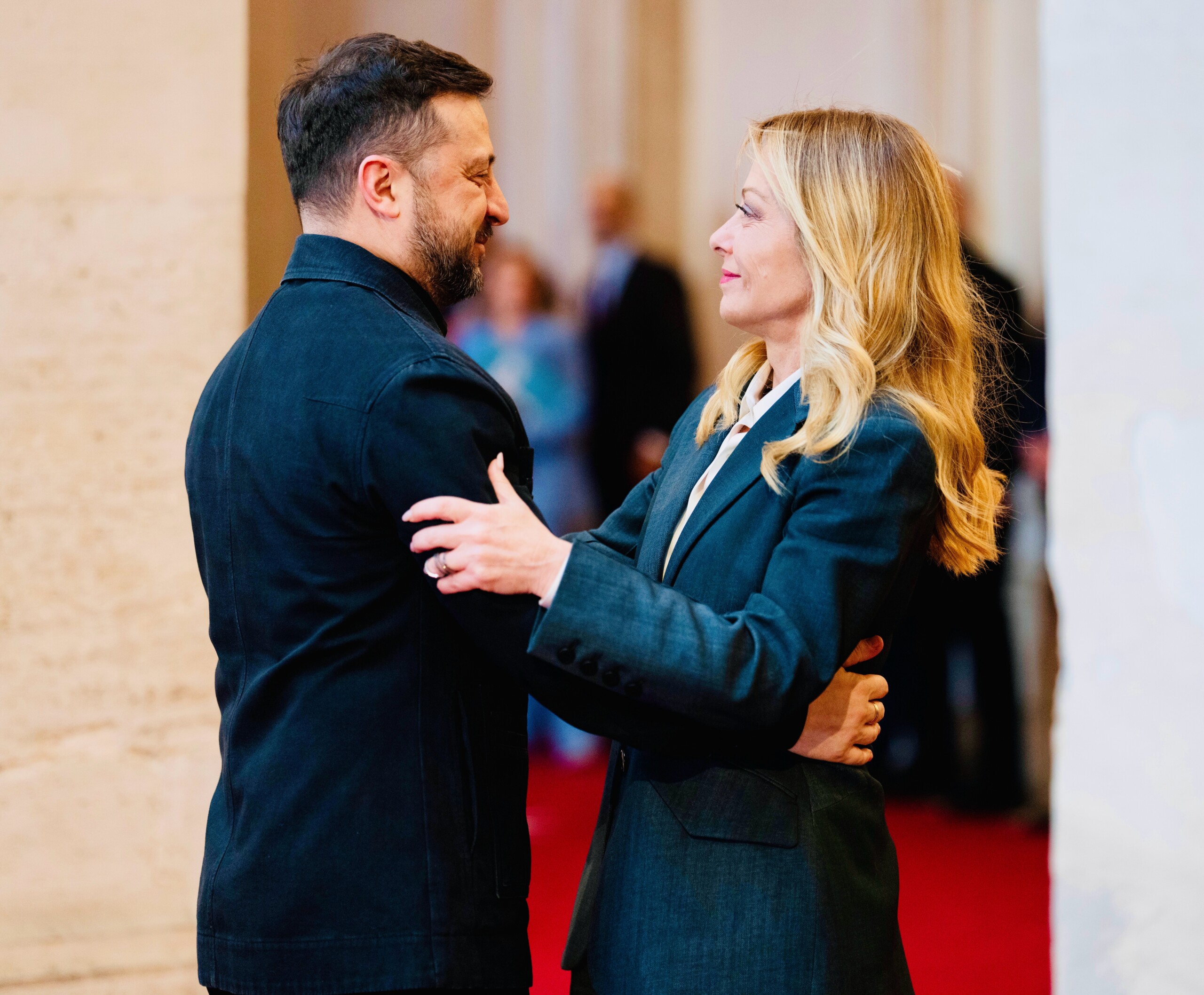 russie zelensky a meloni les miserables propagandistes russes ne feront pas changer la ligne de litalie scaled