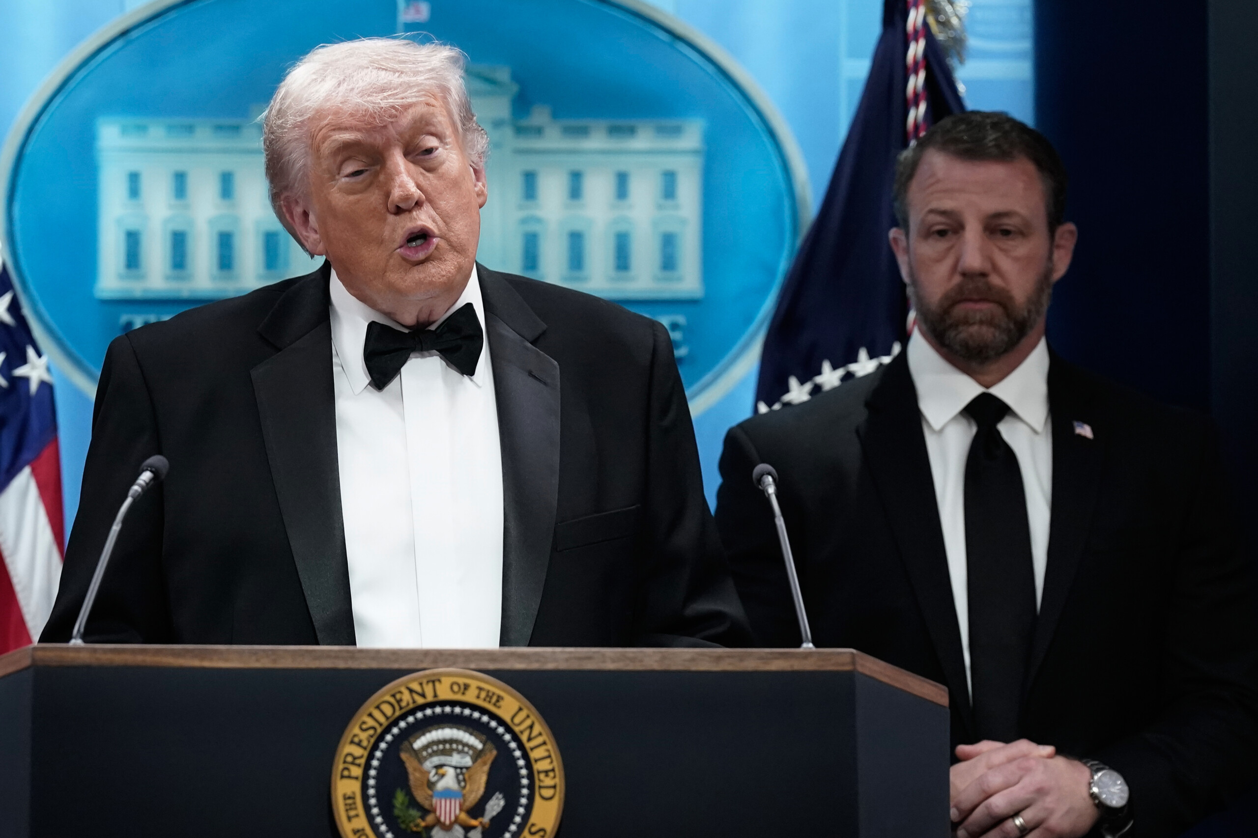 attentat contre trump le president americain il avait beaucoup darmes scaled