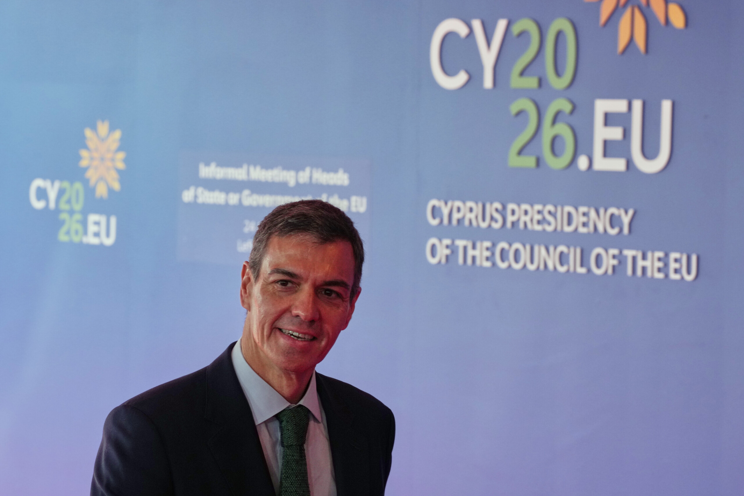 etats unis sanchez condamne lattaque contre trump la violence nest jamais la solution scaled