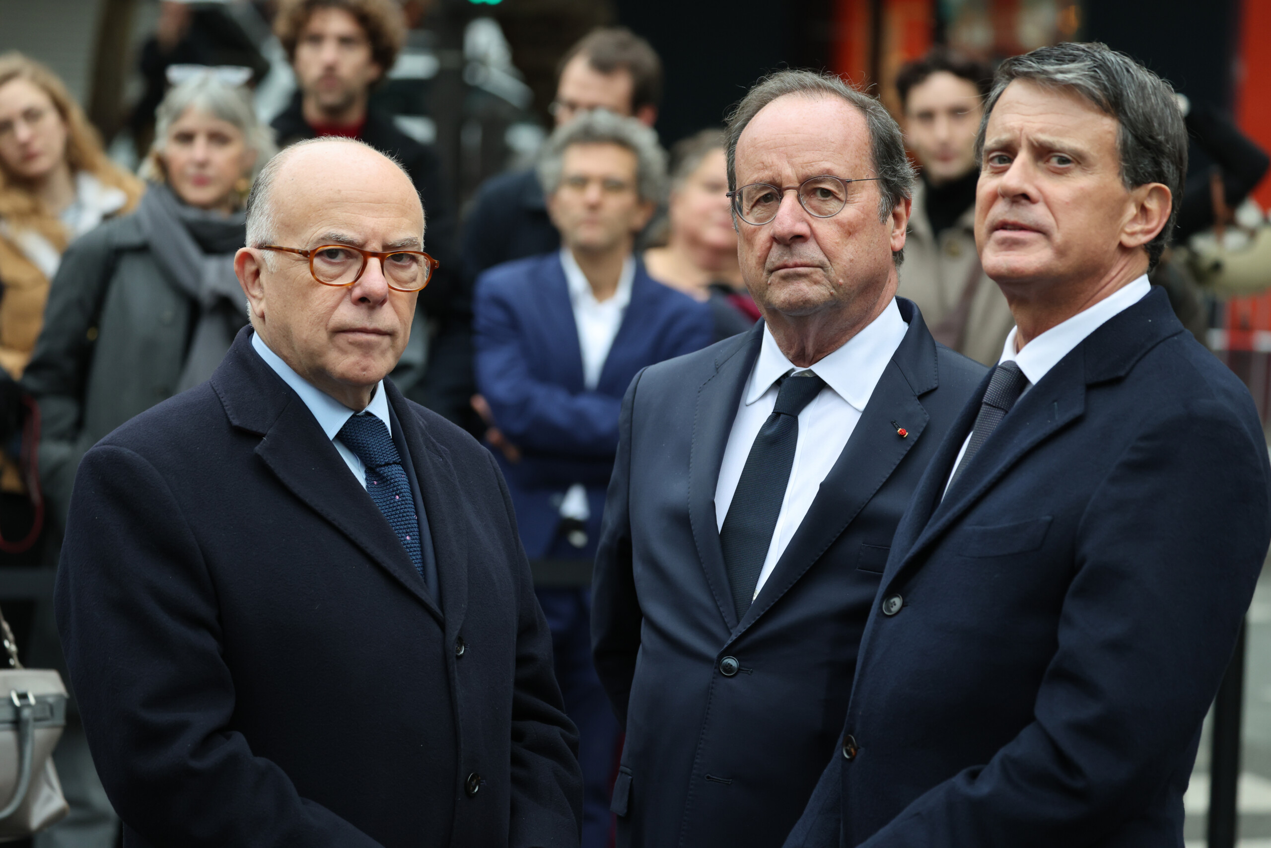france lancien premier ministre cazeneuve pret a me presenter a lelection presidentielle de 2027 scaled