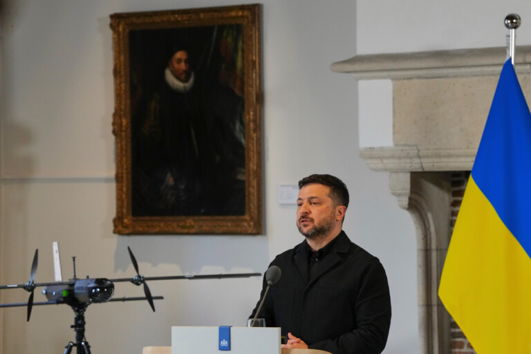 ukraine zelensky du ble vole par la russie en israel nous preparons des sanctions