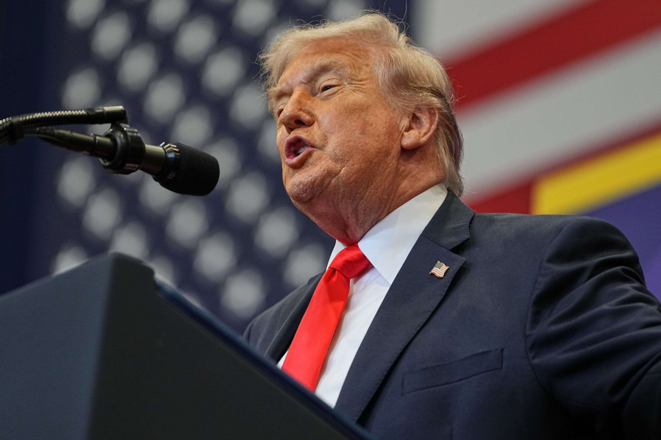 iran trump dire que nous ne sommes pas en train de gagner est une trahison scaled
