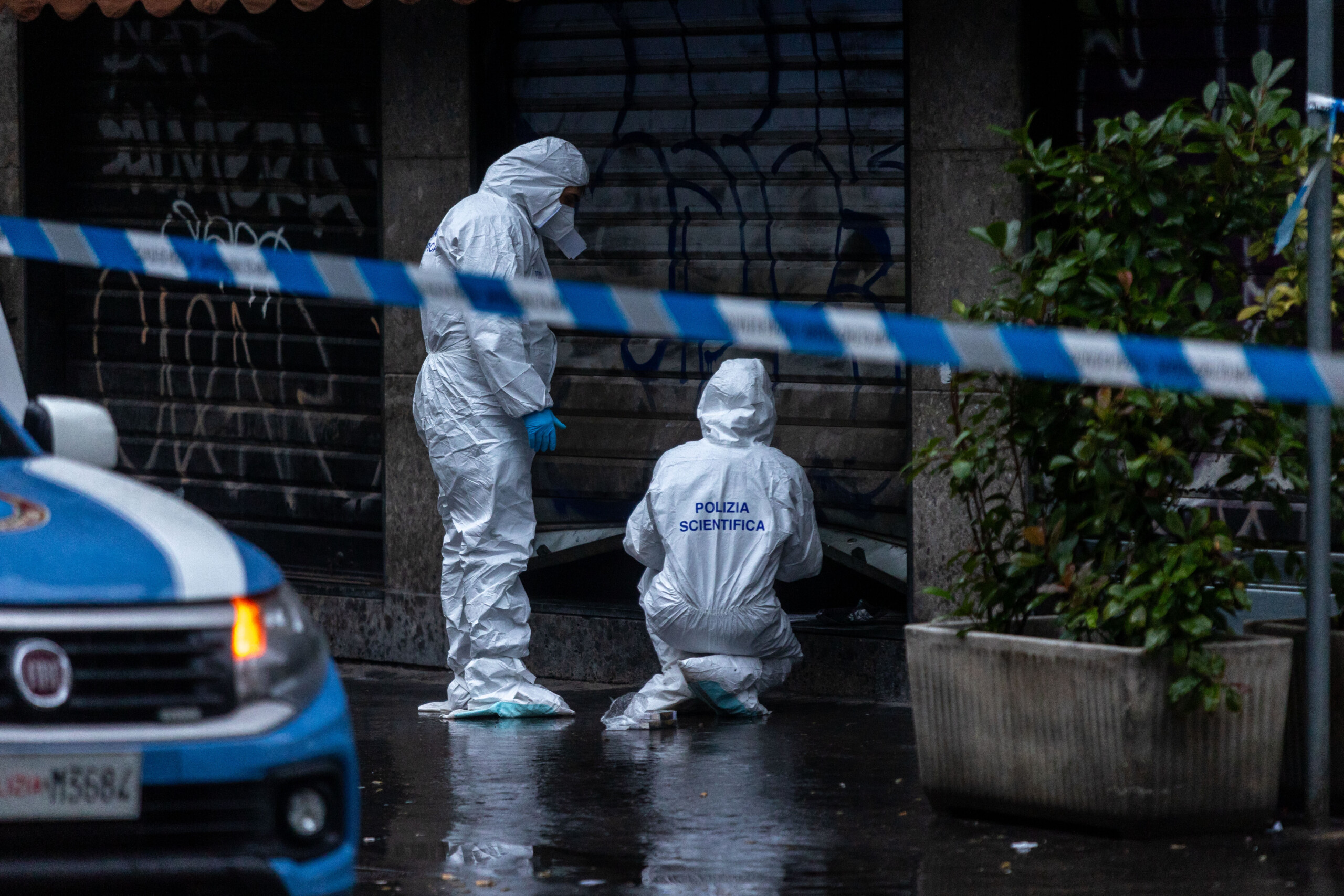 milan tue pour un vol de tickets a gratter les deux chinois condamnes a 17 ans de prison scaled